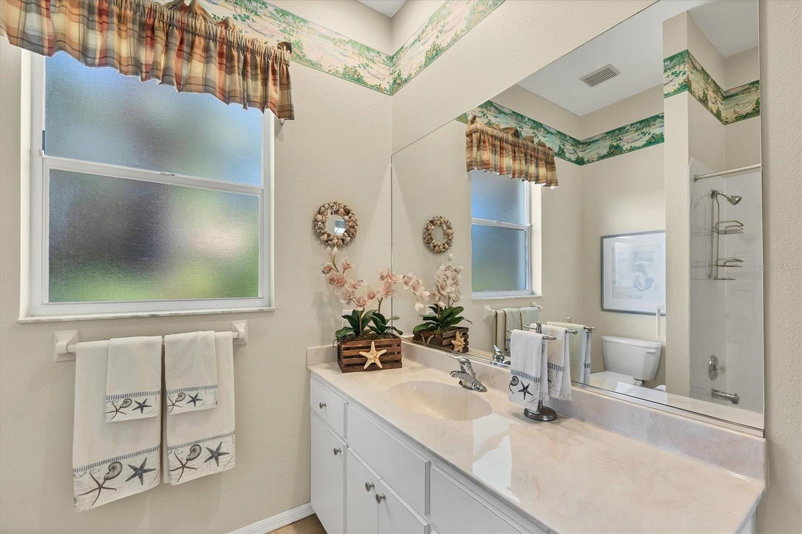 THE LAKES OF JACARANDA - Residential