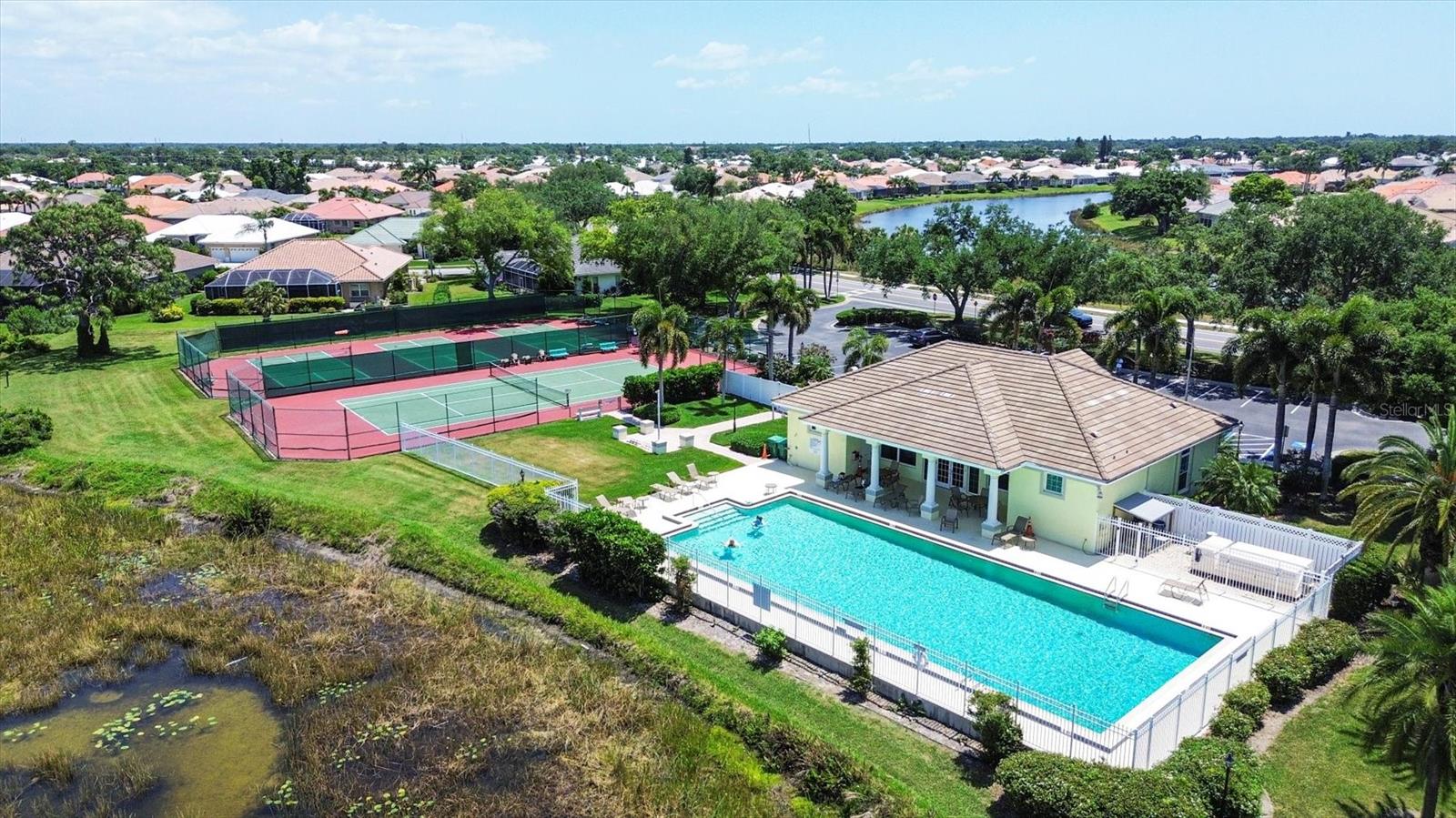 THE LAKES OF JACARANDA - Residential