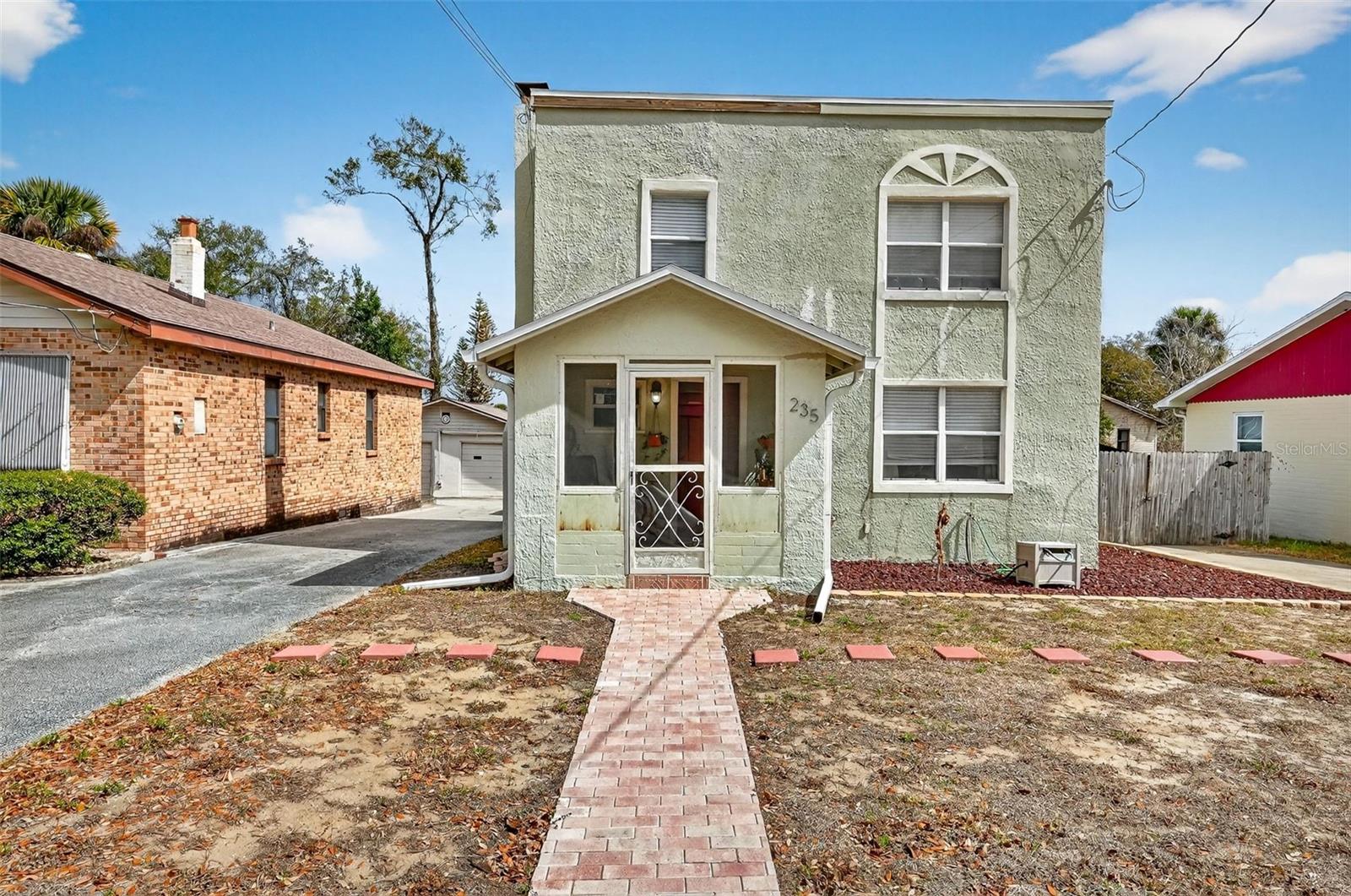 OAK RIDGE PARK - Residential