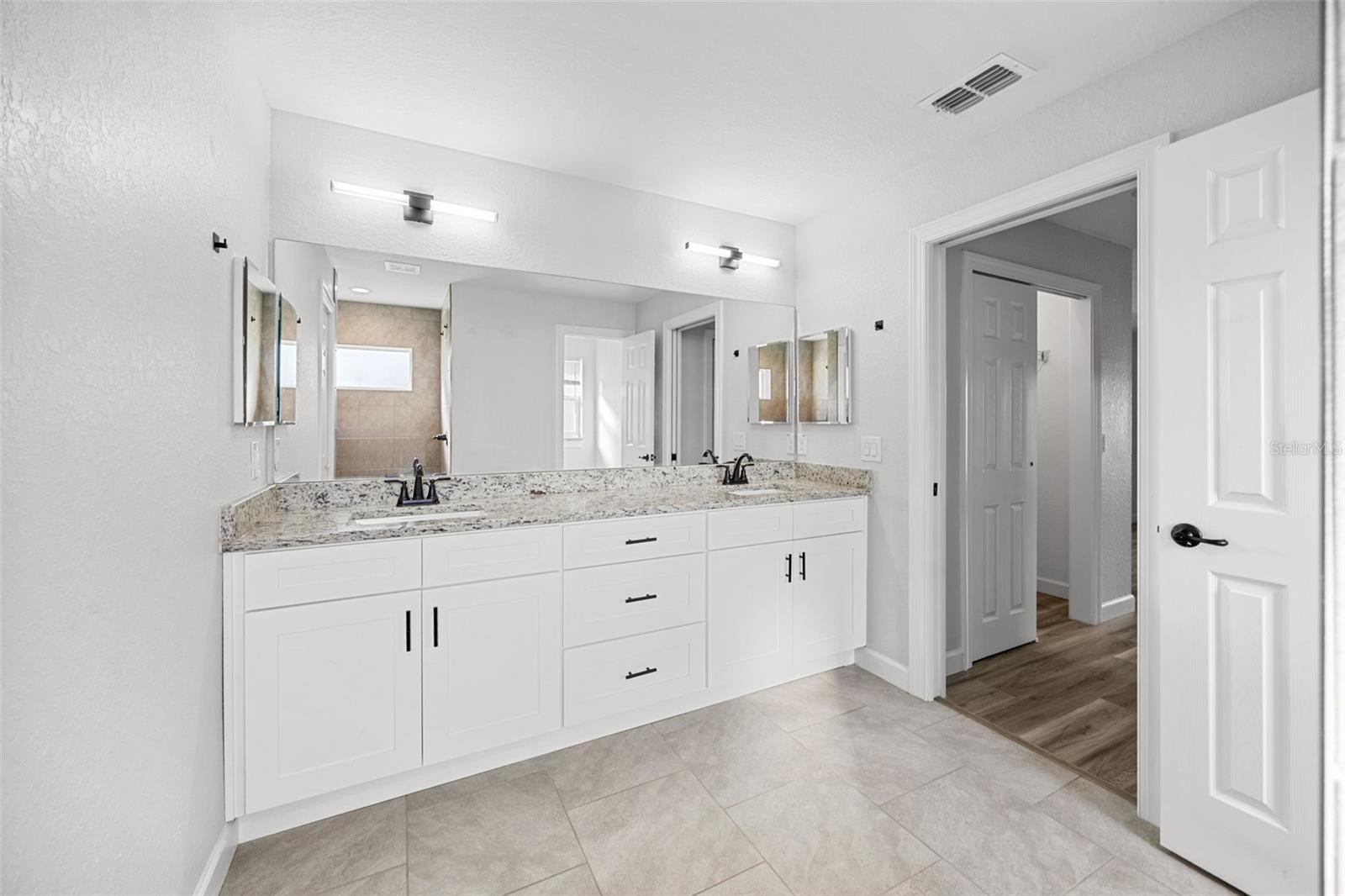 JUMPER CRK MANOR - Residential