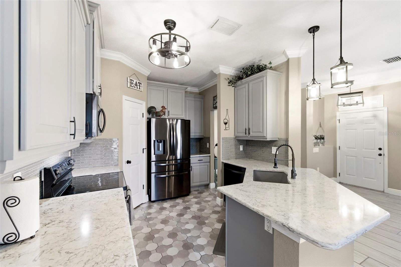 LITTLE CREEK - Residential