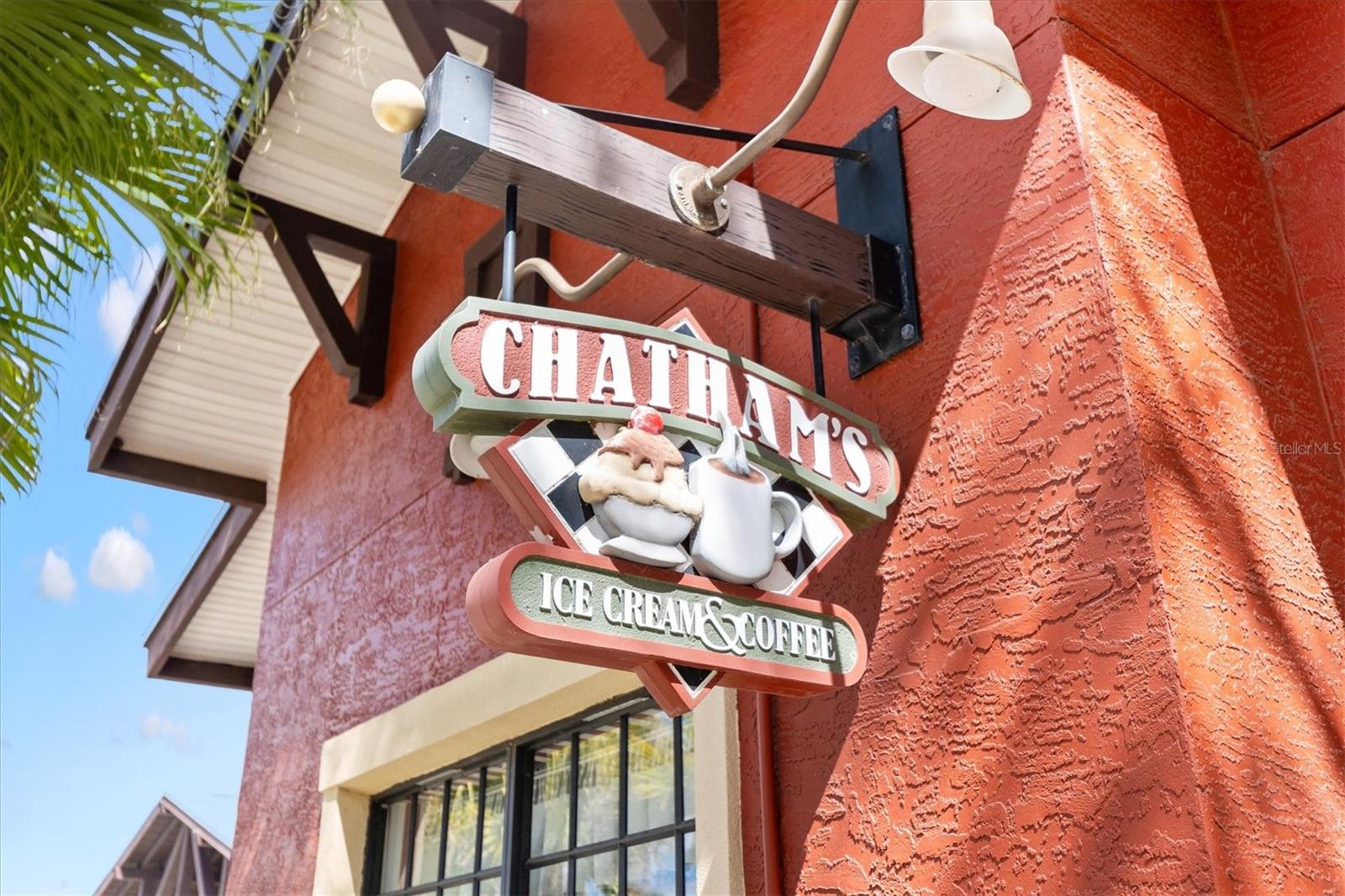 ARLINGTON RIDGE - Residential