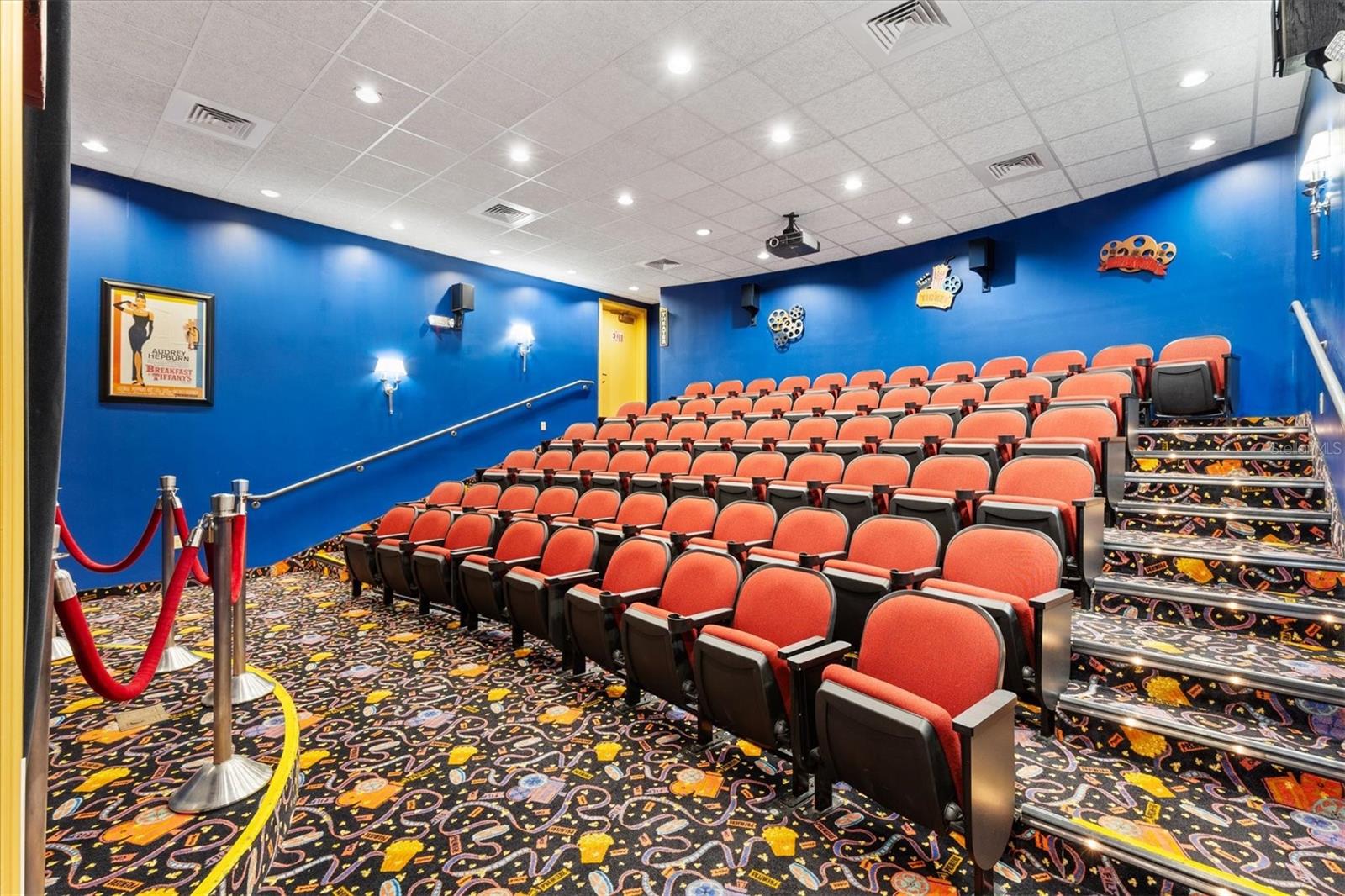 ARLINGTON RIDGE - Residential