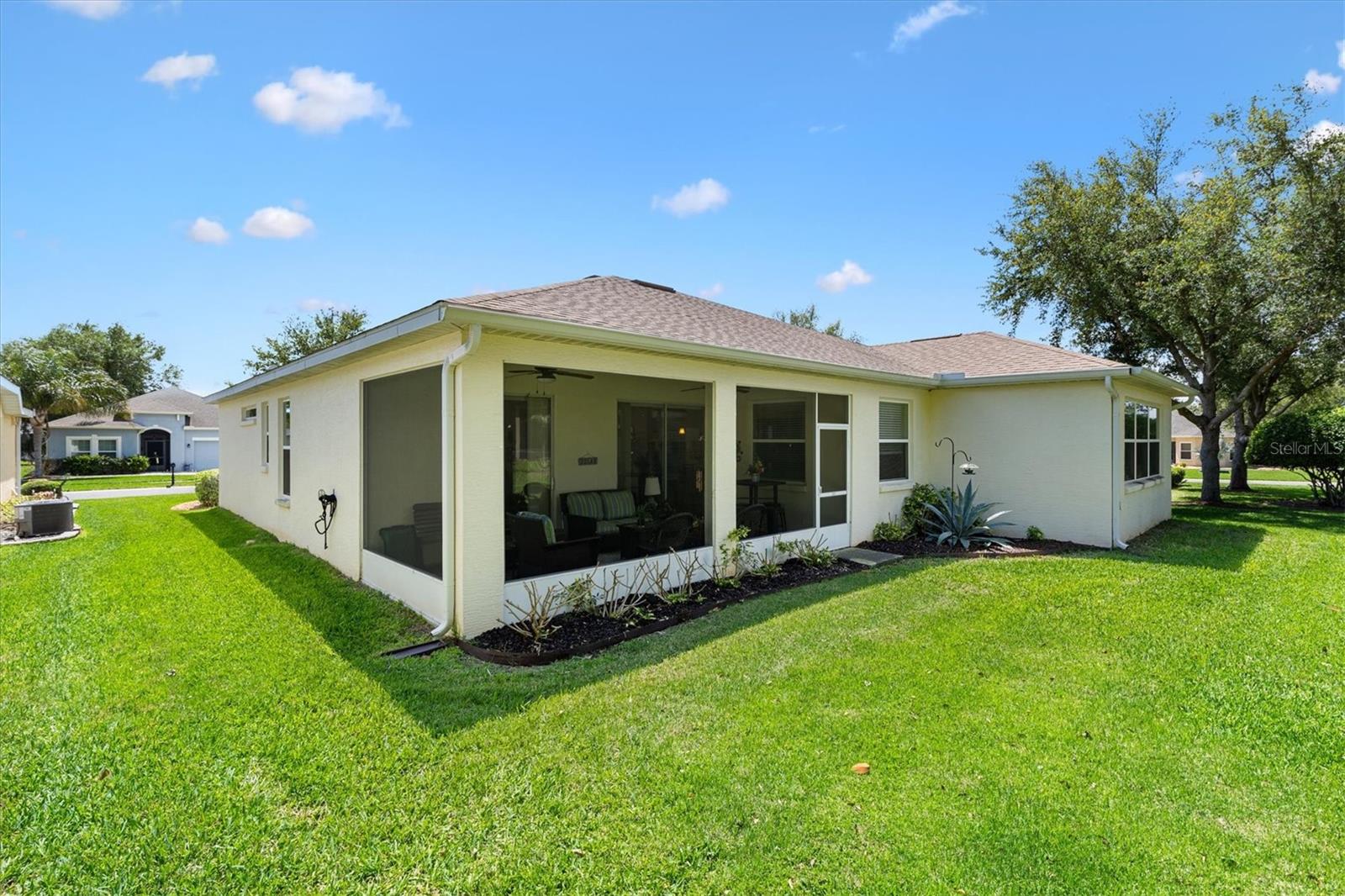 ARLINGTON RIDGE - Residential