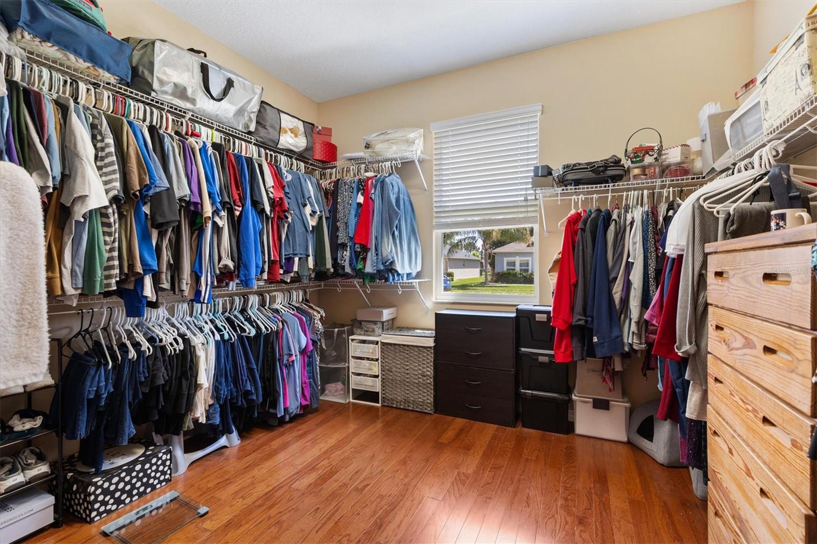 ARLINGTON RIDGE - Residential