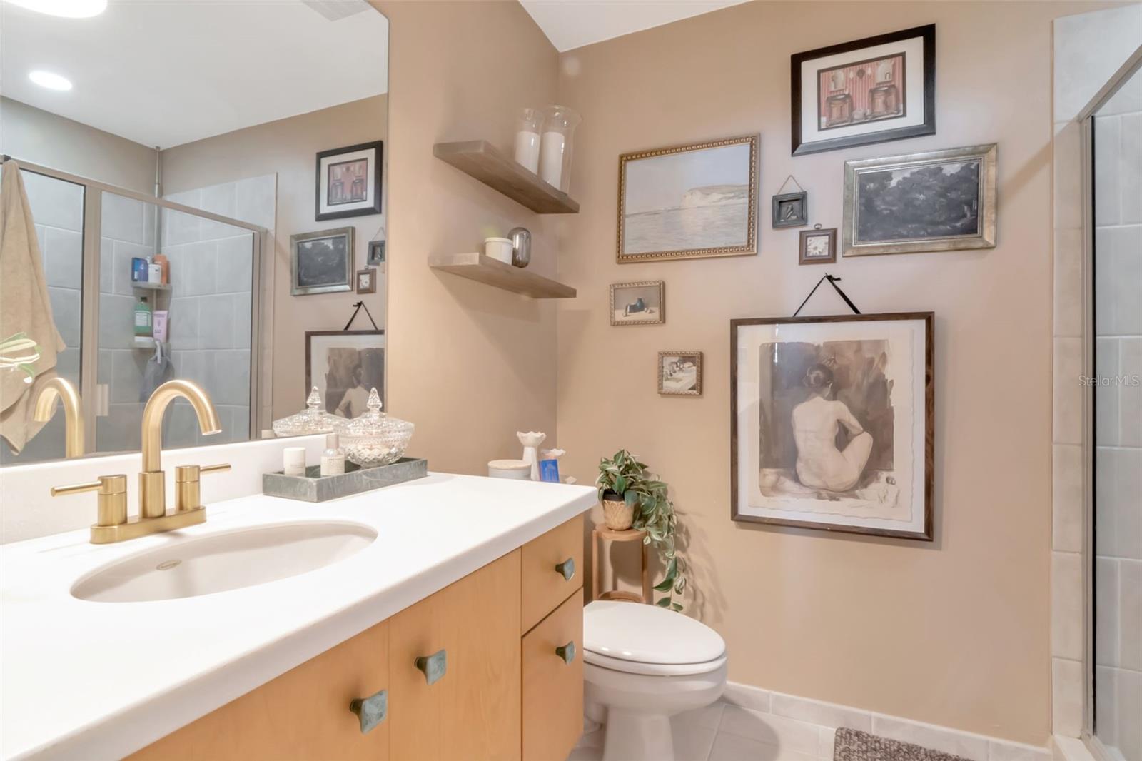 GRAND CENTRAL AT KENNEDY - Residential