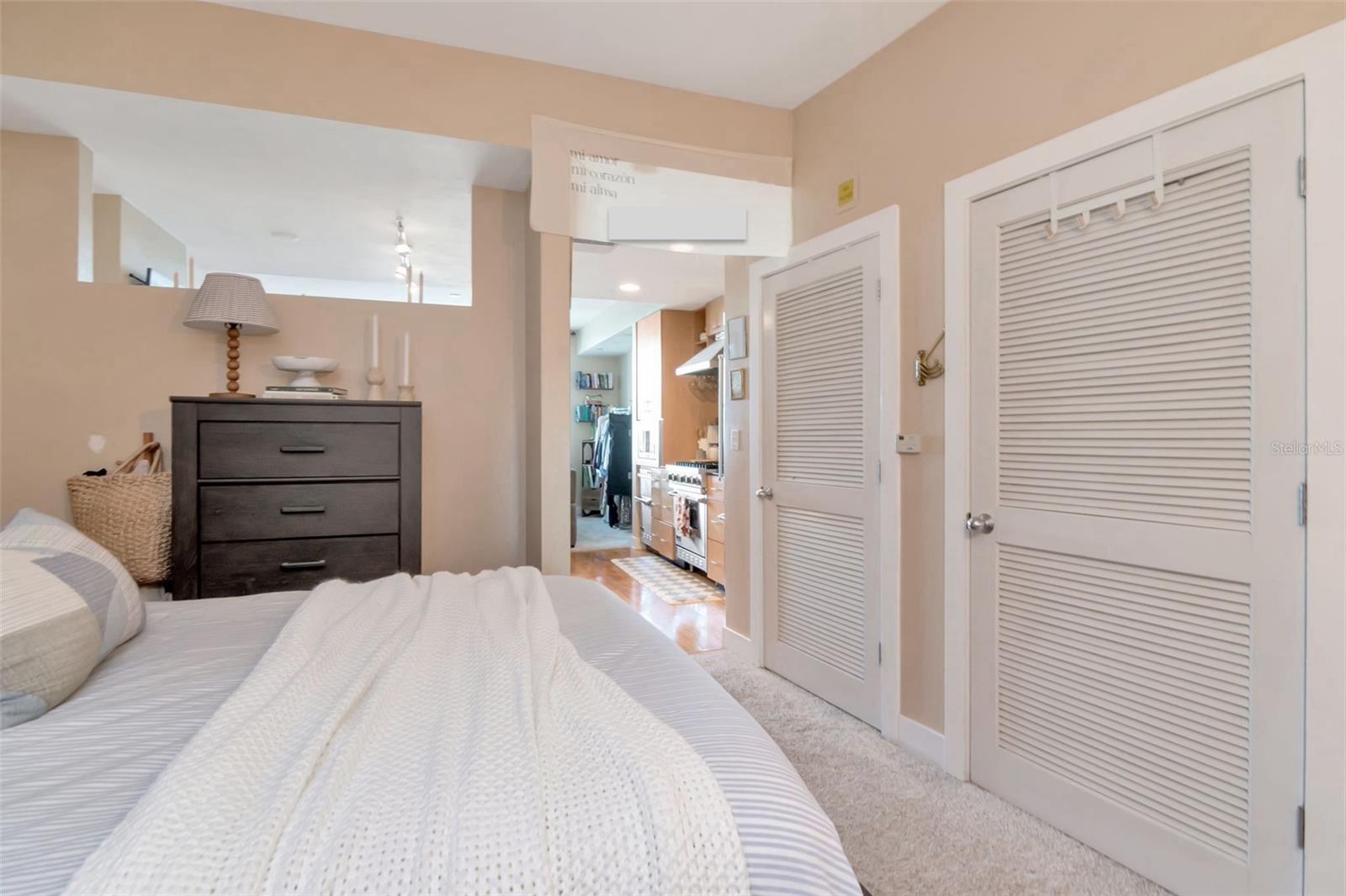 GRAND CENTRAL AT KENNEDY - Residential