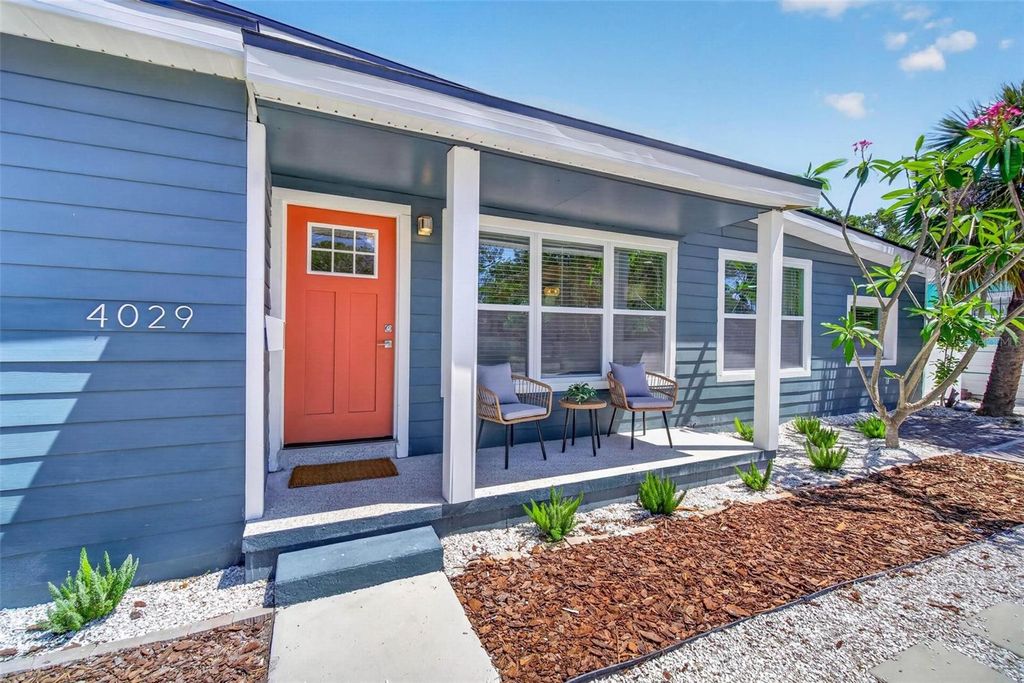 Photo of 4029 3rd Avenue S, St Petersburg, FL 33711 (MLS # TB8503393)
