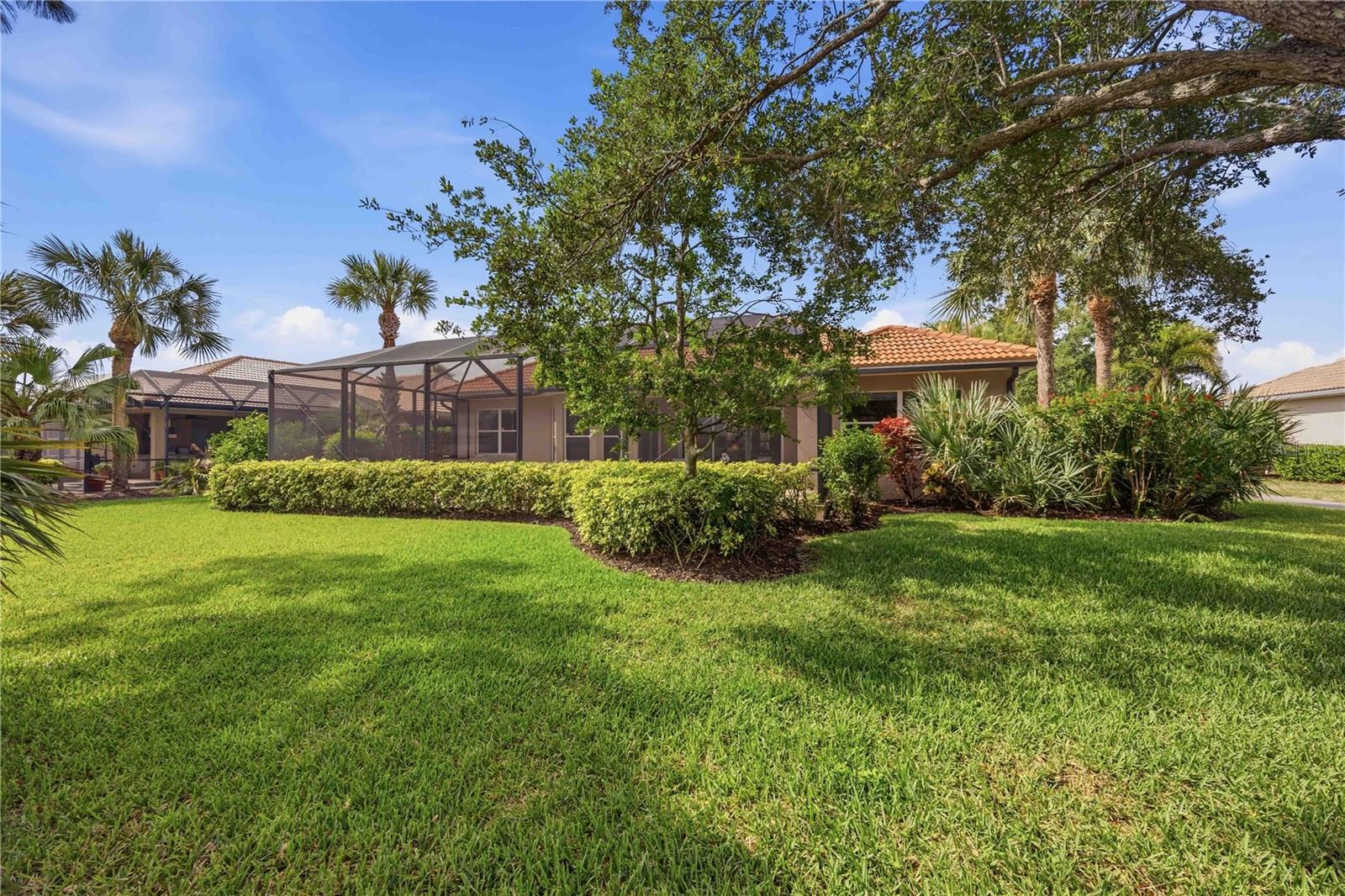 VENETIAN GOLF & RIV CLUB - Residential
