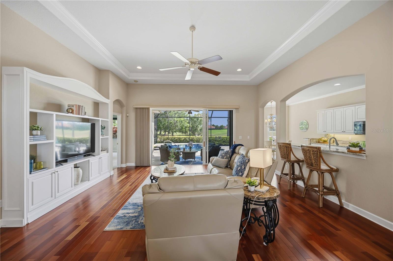 VENETIAN GOLF & RIV CLUB - Residential