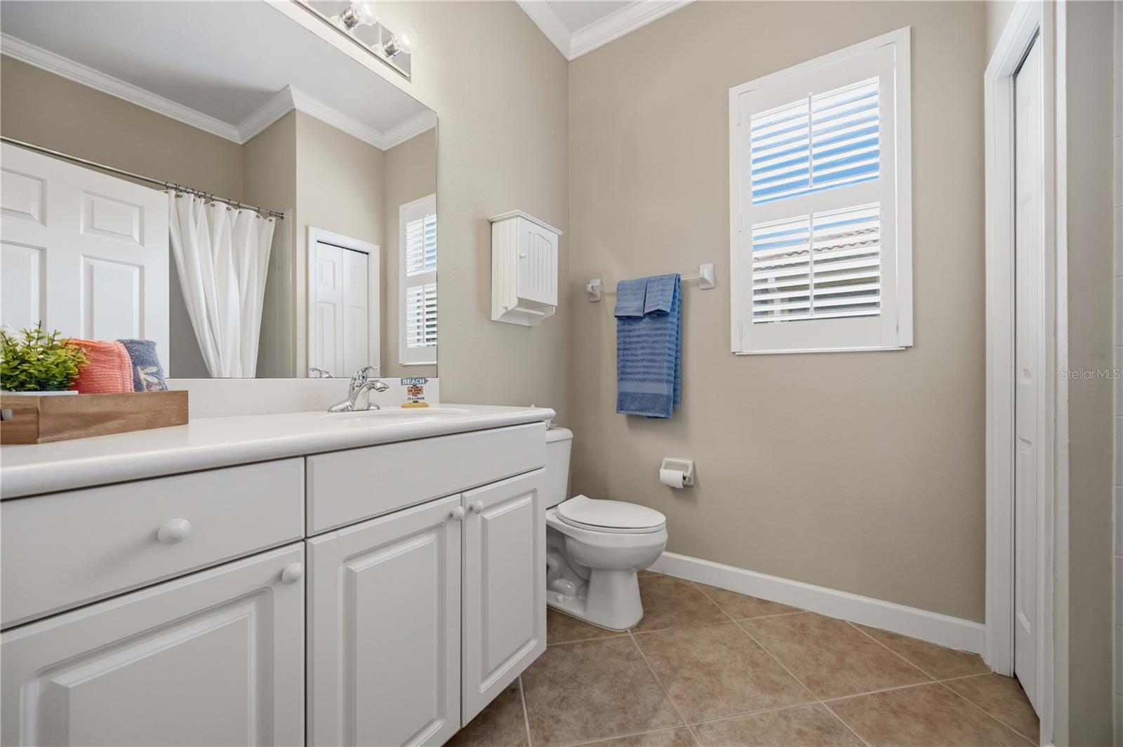 VENETIAN GOLF & RIV CLUB - Residential