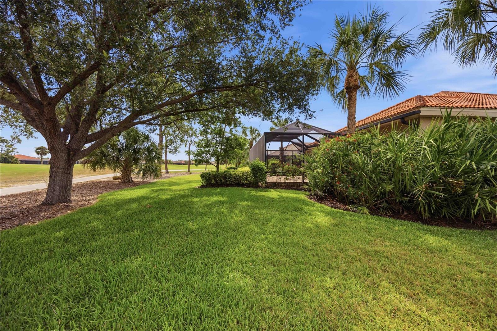 VENETIAN GOLF & RIV CLUB - Residential