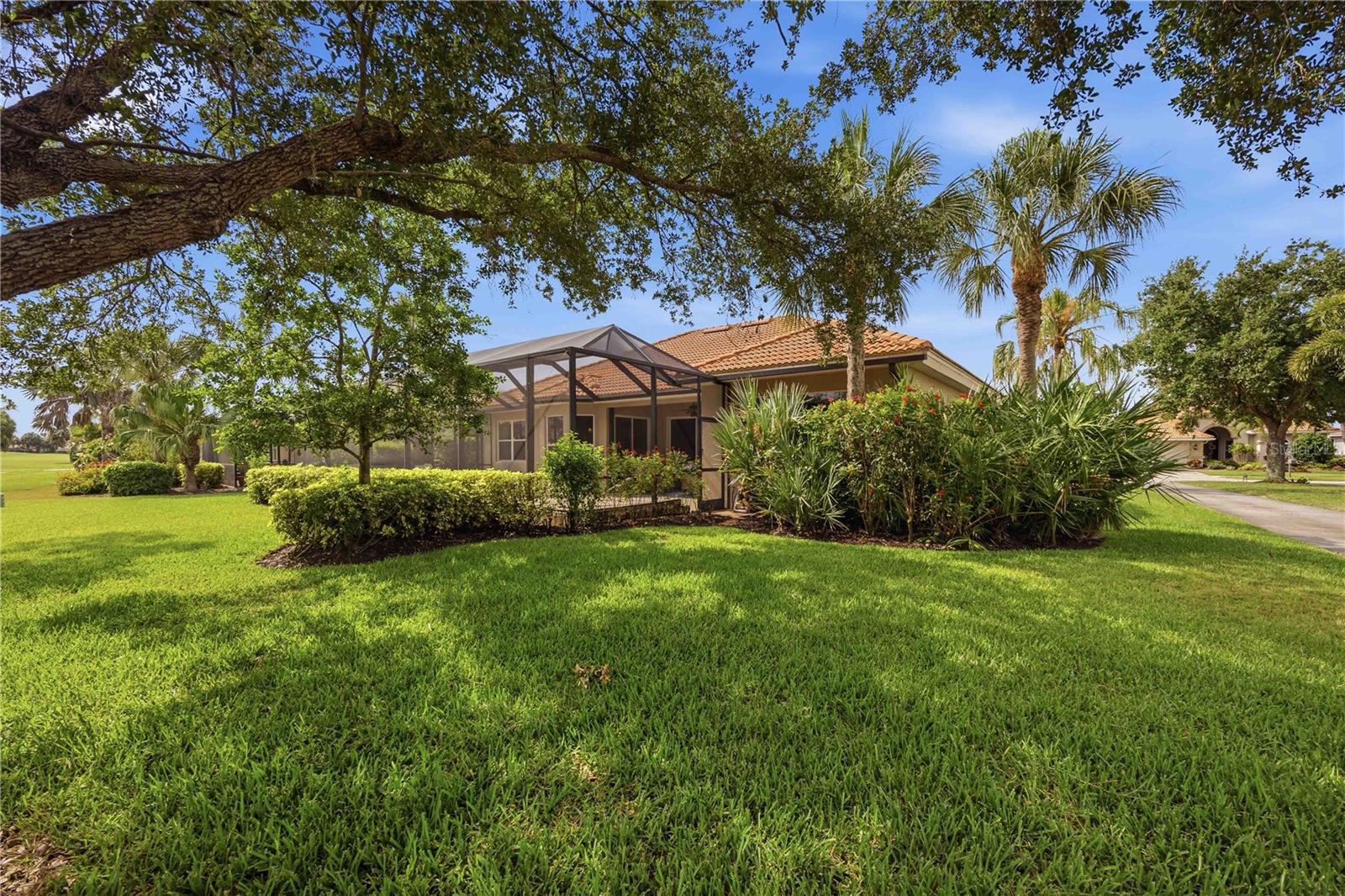 VENETIAN GOLF & RIV CLUB - Residential