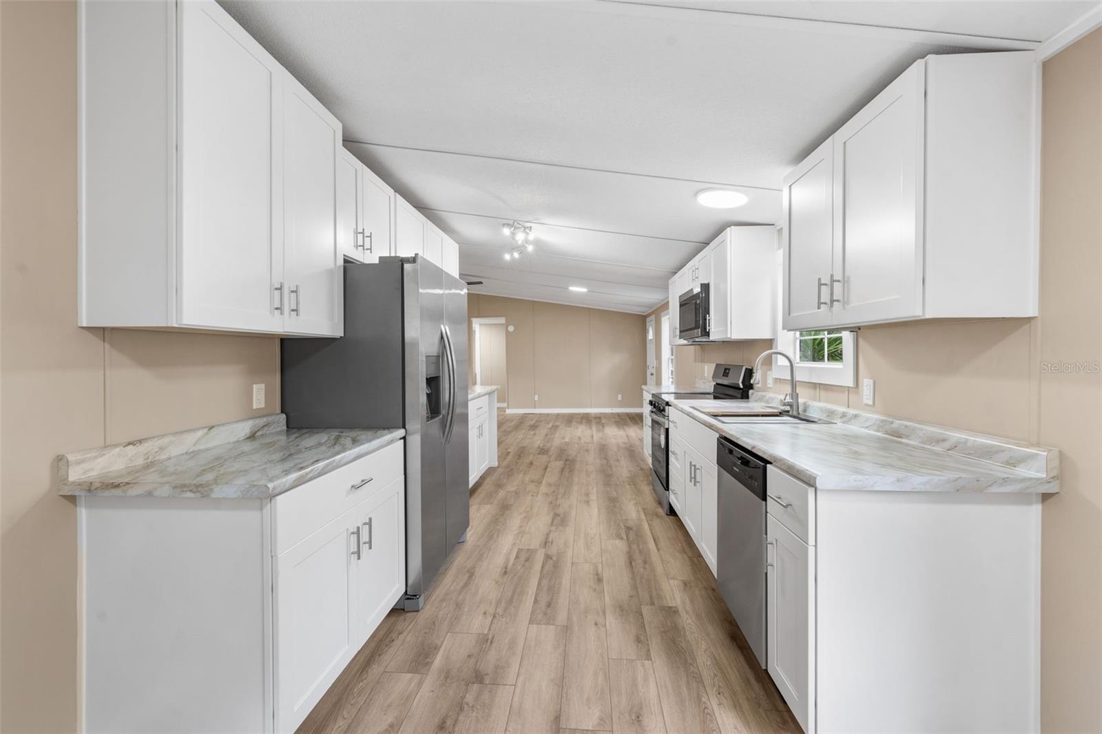 ARREDONDO ESTATES 4 - Residential