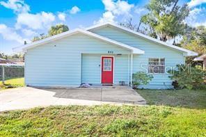 903 N PARK ROAD