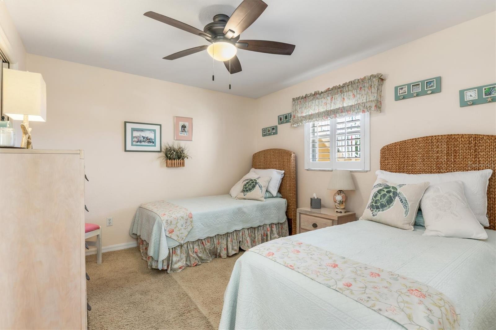 SANCTUARY AT GOLDEN TEE PH 01 - Residential