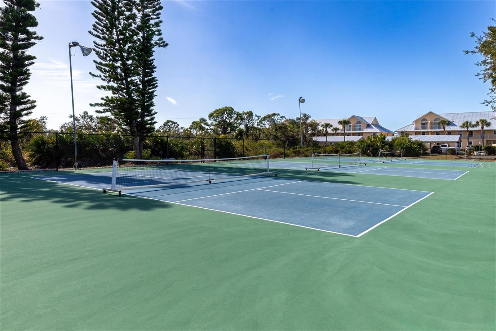 SANCTUARY AT GOLDEN TEE PH 01 - Residential