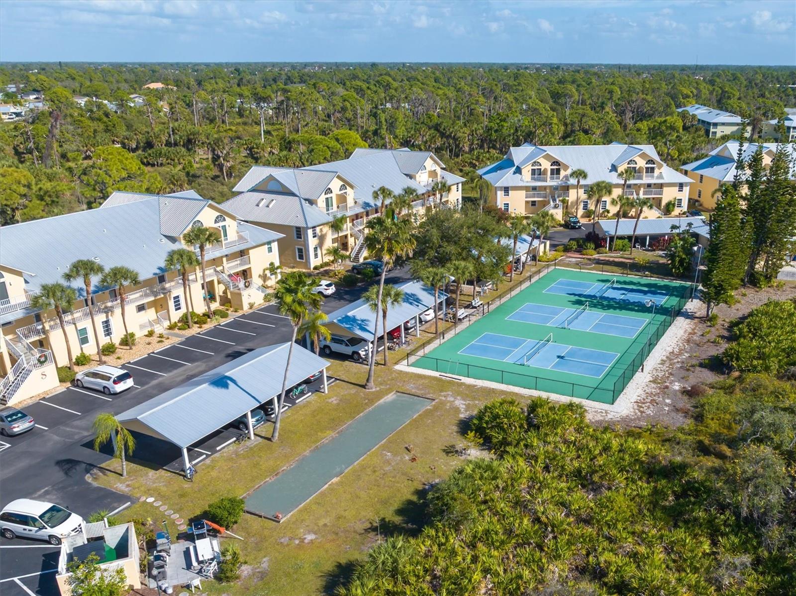 SANCTUARY AT GOLDEN TEE PH 01 - Residential