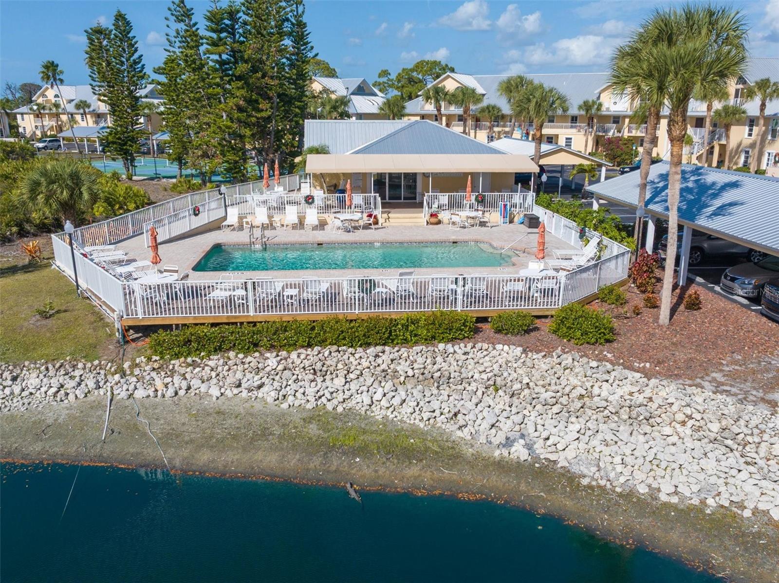 SANCTUARY AT GOLDEN TEE PH 01 - Residential