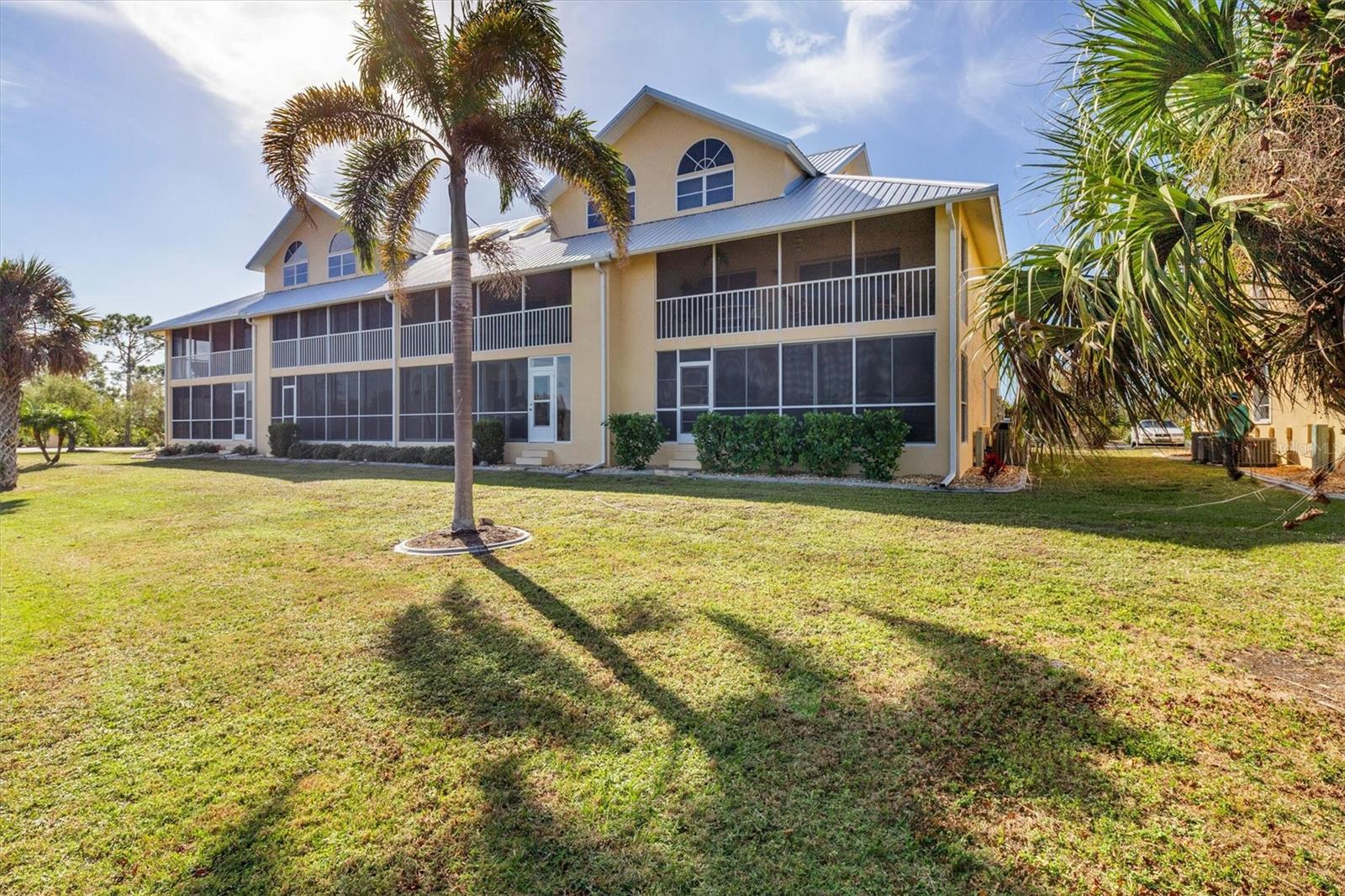 SANCTUARY AT GOLDEN TEE PH 01 - Residential