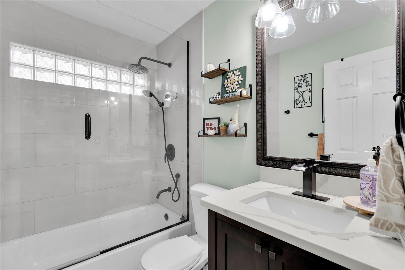 SUN TREE - Residential