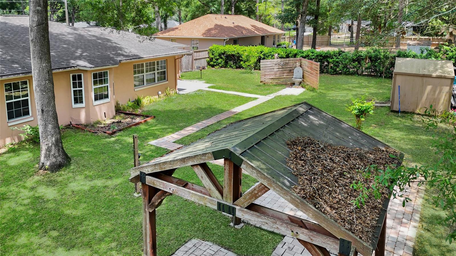 SUN TREE - Residential