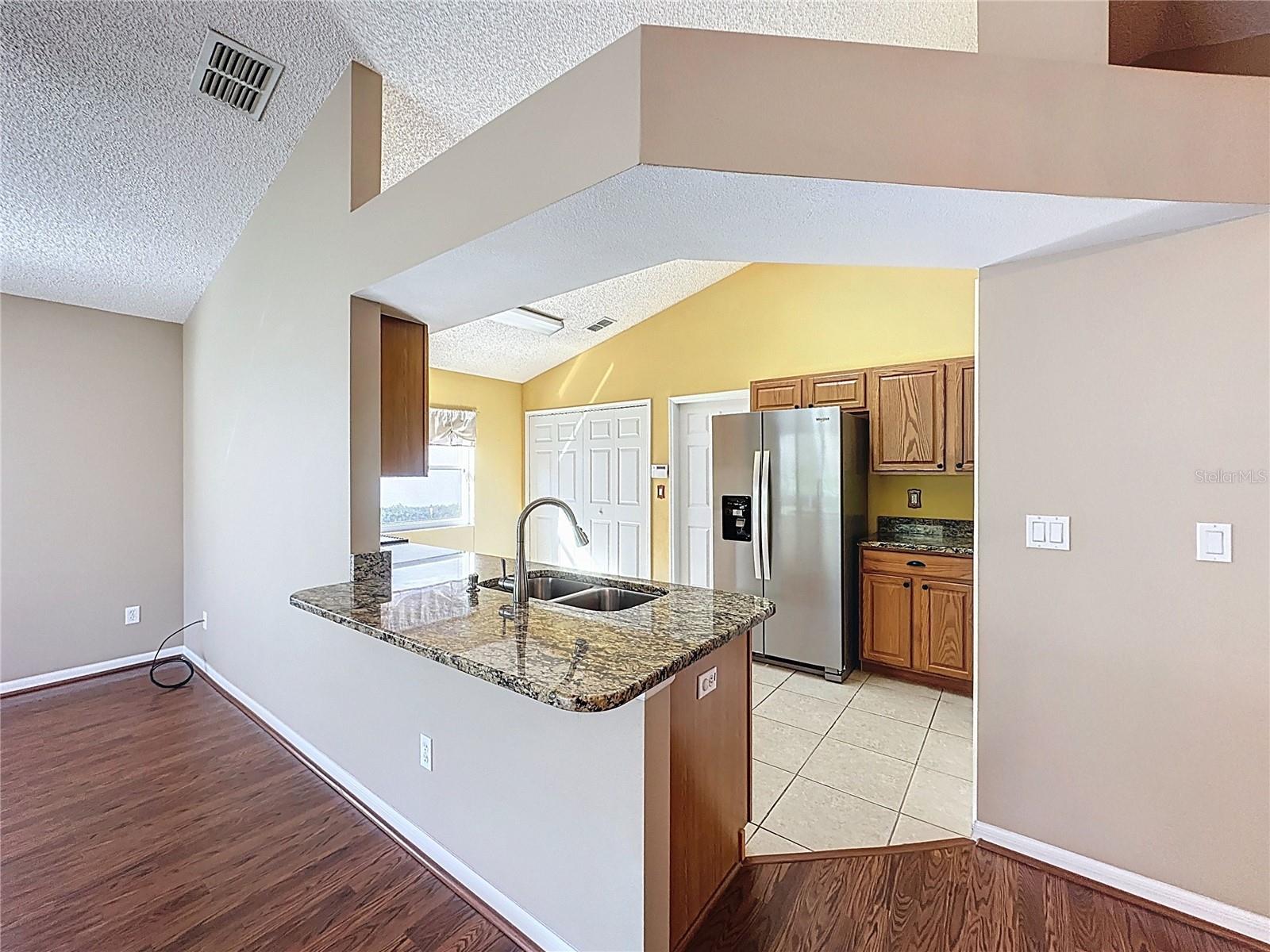 KINGS RIDGE - Residential