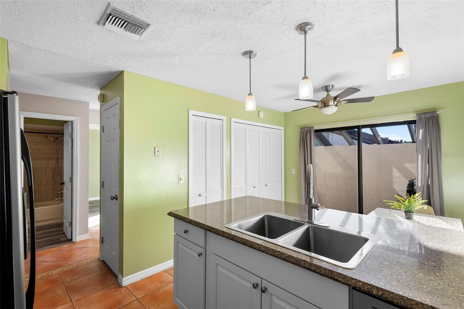 CEDARWOOD VILLAGE 1 - Residential