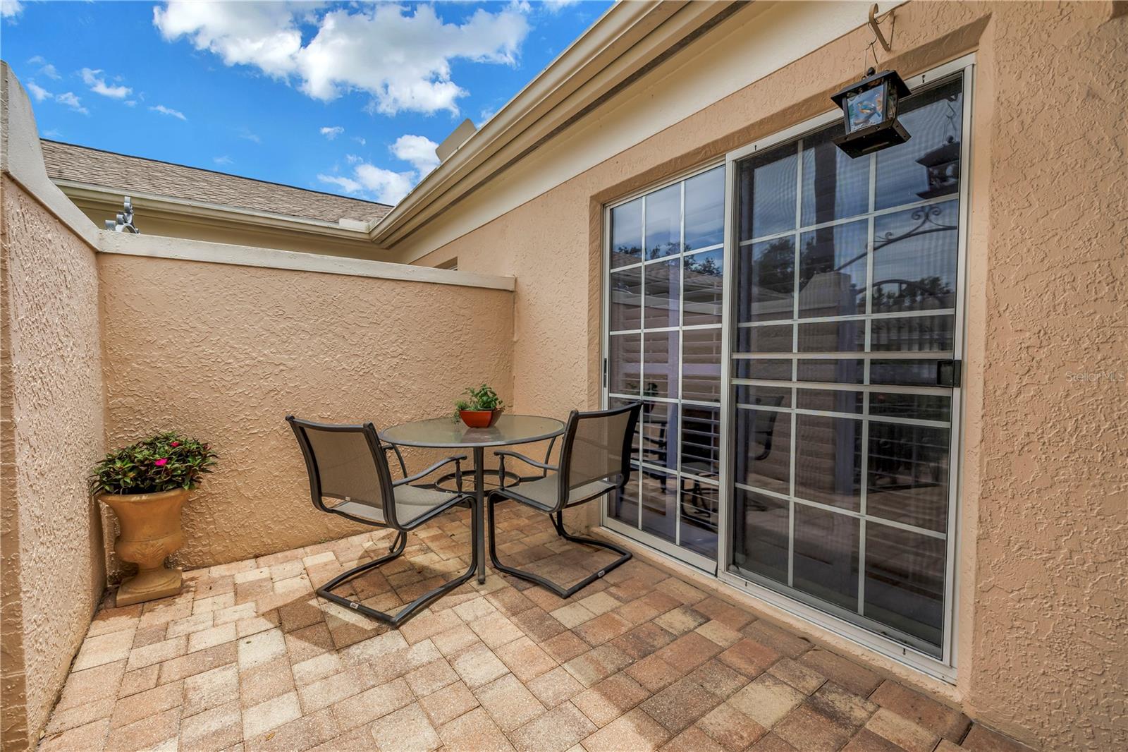 5406 CHANTECLAIRE 91