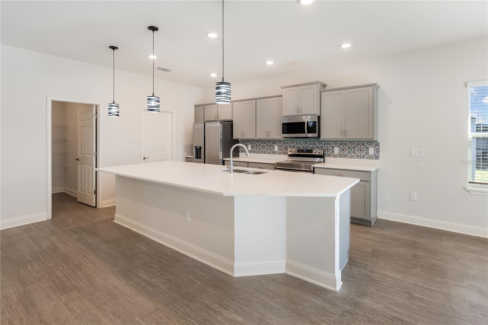 LAKES TR 6 - Residential