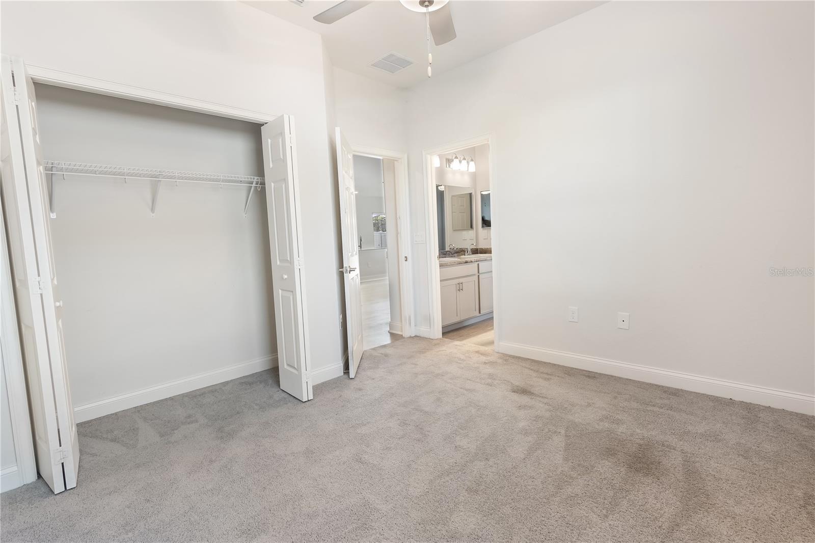 LAKES TR 6 - Residential