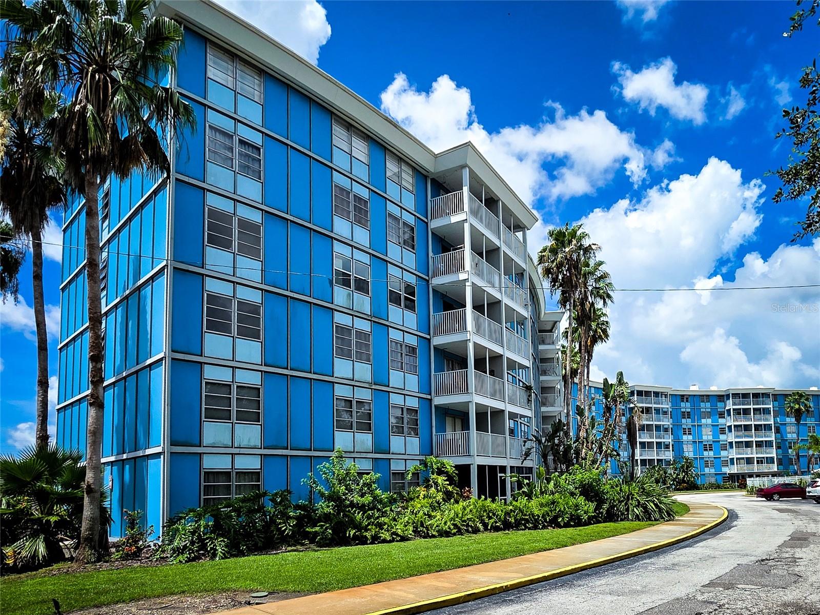 Welcome to Unit 409 at The Wave—your low-maintenance launchpad for life on the Gulf. With a balcony overlooking the sparkling pool, this bright and breezy 1-bedroom condo makes it easy to start every day on island time. Inside, the open layout connects kitchen, dining, and living areas for effortless entertaining or laid-back nights in. Monthly fees cover water, trash, pool access, and a fitness center—giving you the amenities you want without the hassle you don’t. Whether you're heading to St. Pete Beach or soaking in the downtown vibe just minutes away, this location keeps you close to everything that makes the Florida lifestyle so addictive. Grab your flip-flops—this is the one.
