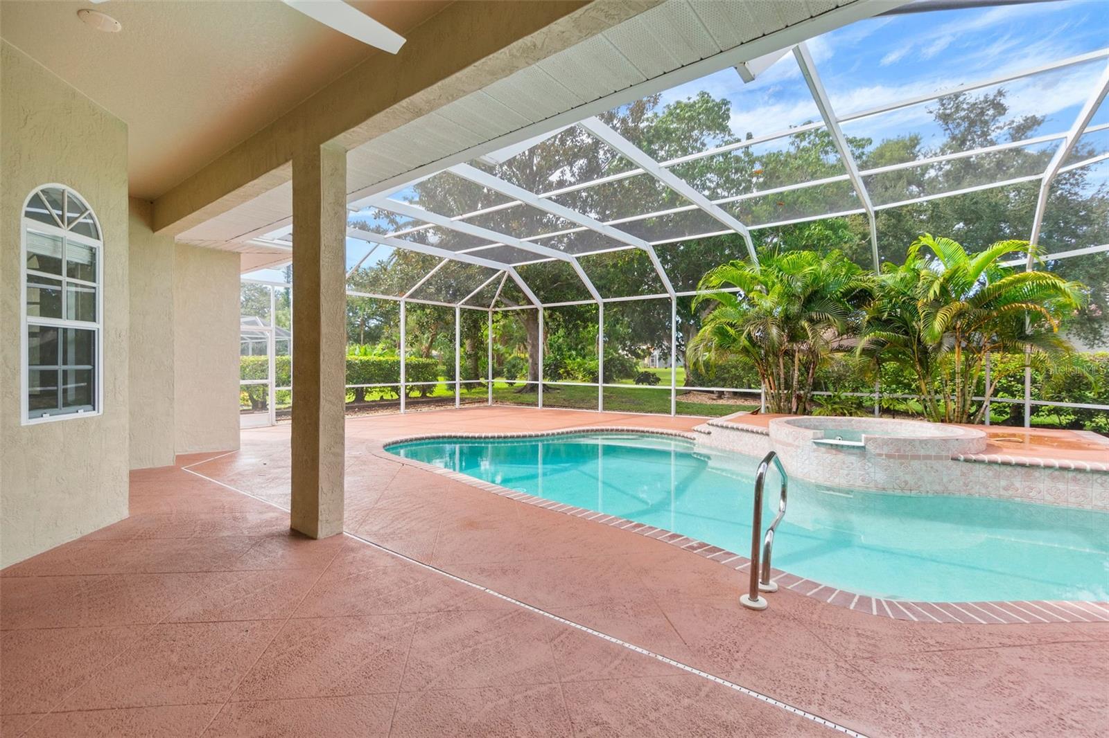 PRESERVE AT MISTY CREEK - Residential Lease