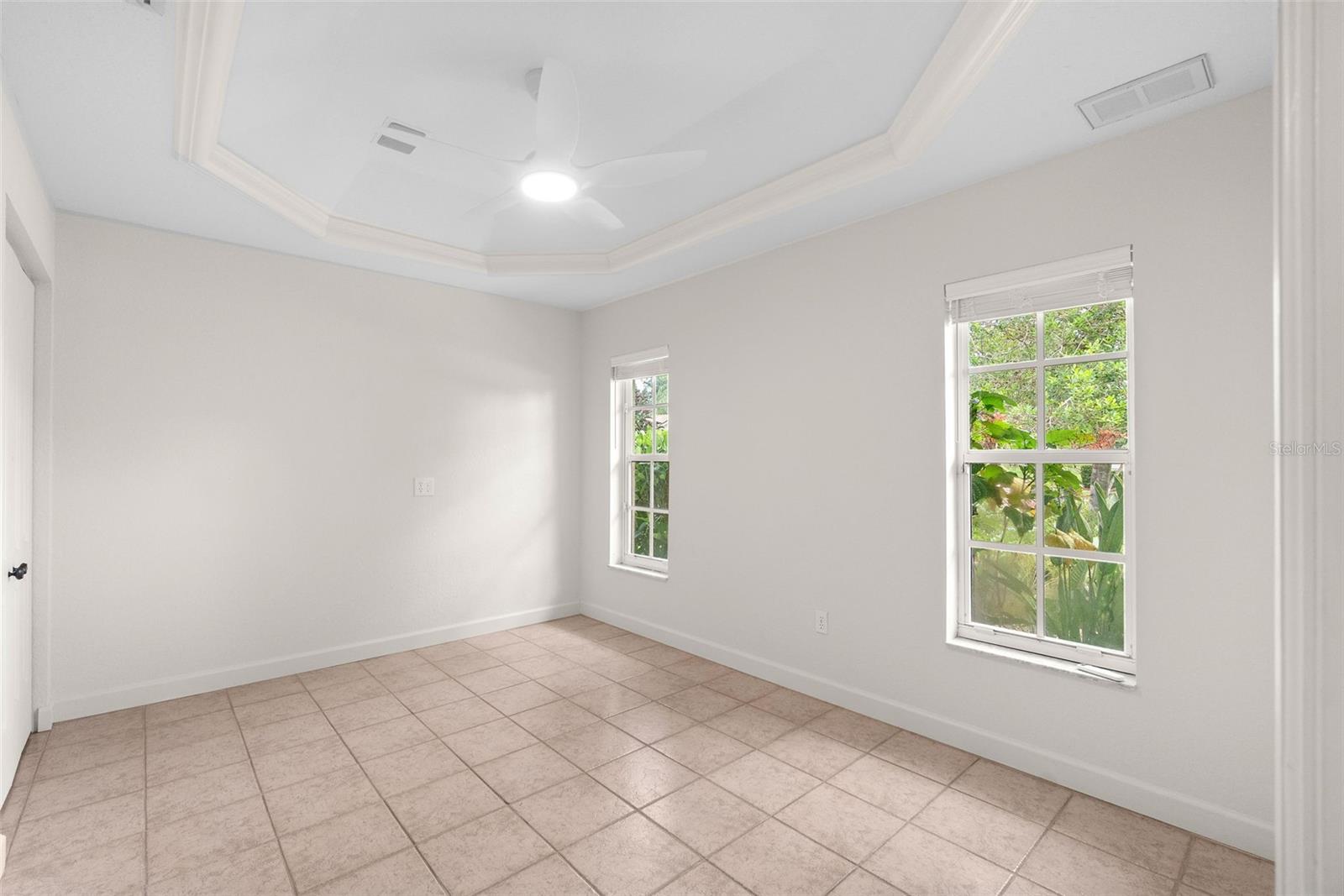PRESERVE AT MISTY CREEK - Residential Lease