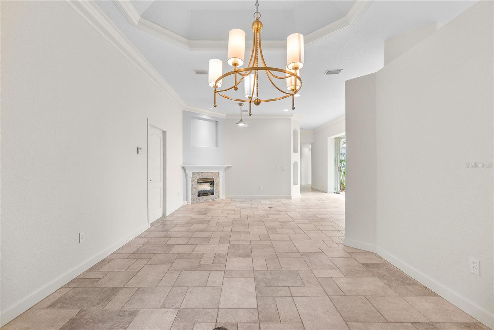 PRESERVE AT MISTY CREEK - Residential Lease