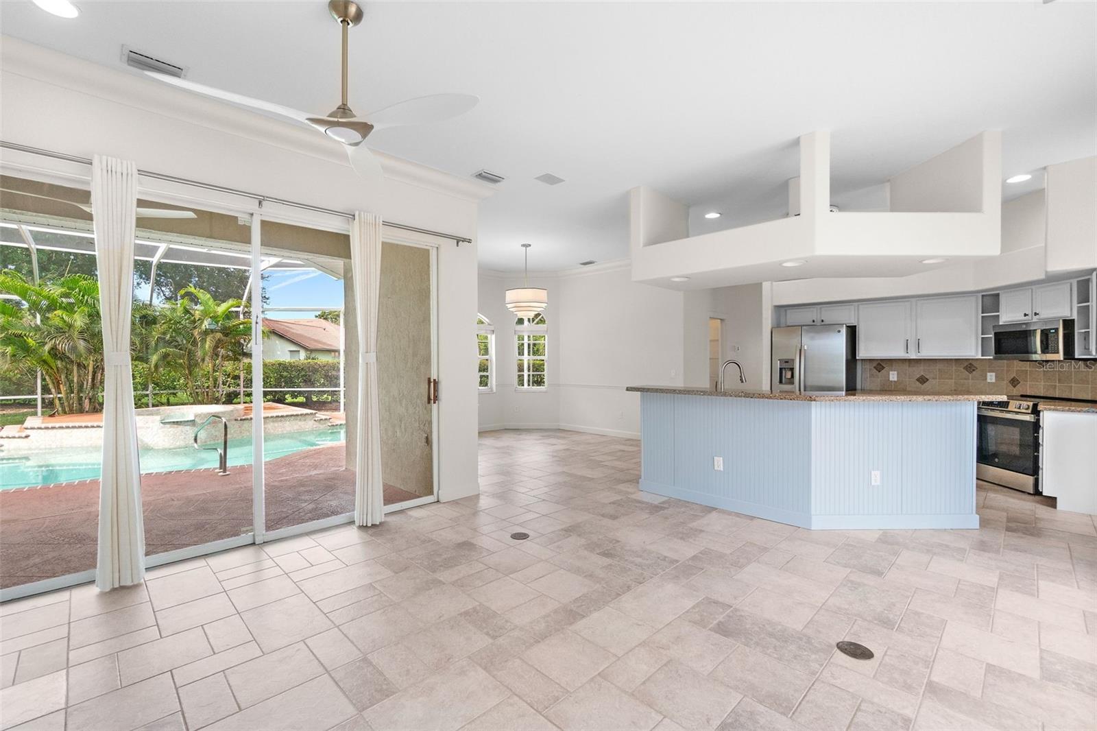 PRESERVE AT MISTY CREEK - Residential Lease