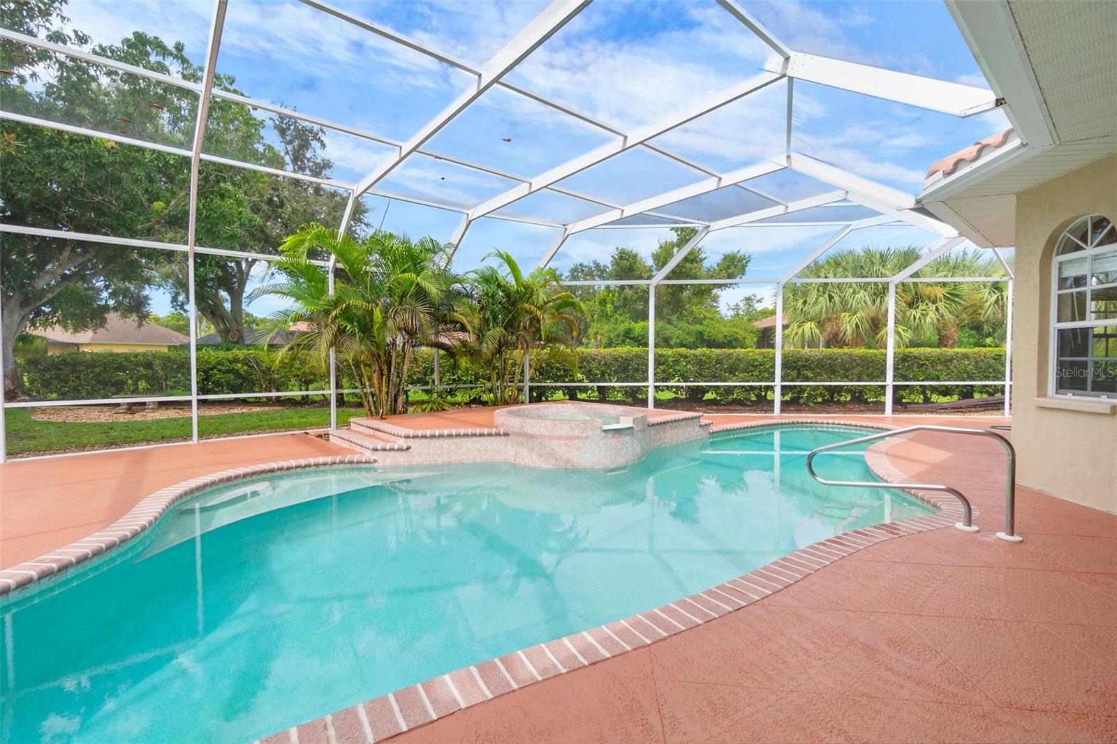 PRESERVE AT MISTY CREEK - Residential Lease