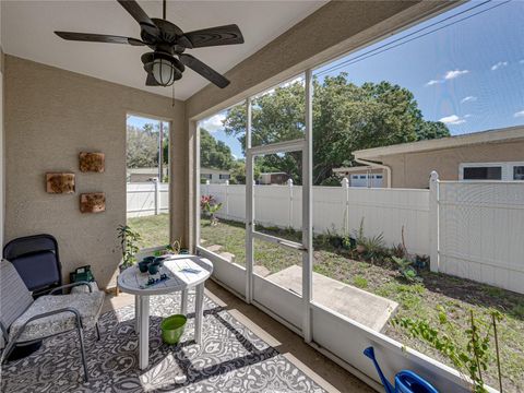 A home in LAKELAND