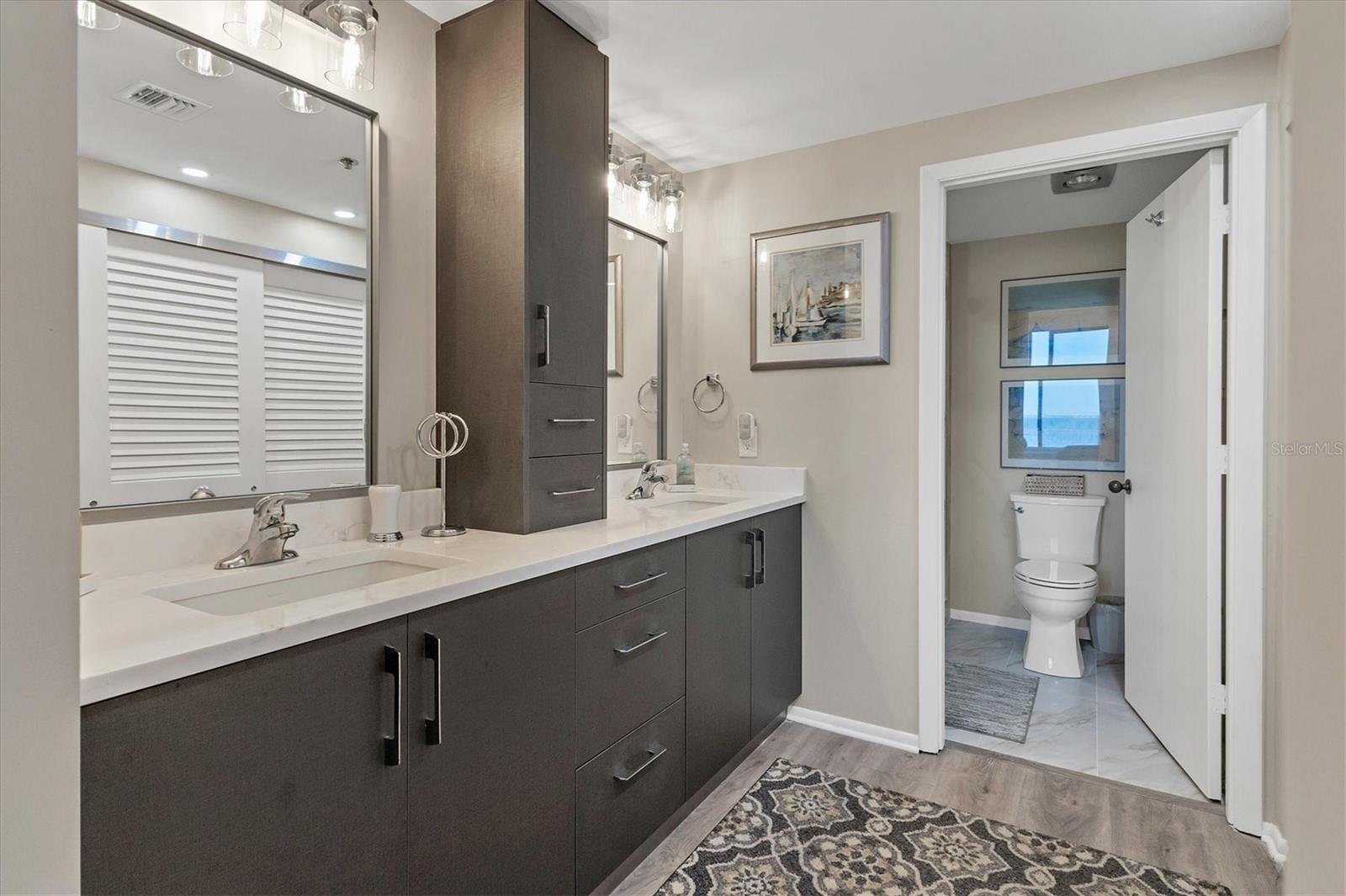 FAIRWAY BAY - Residential Lease