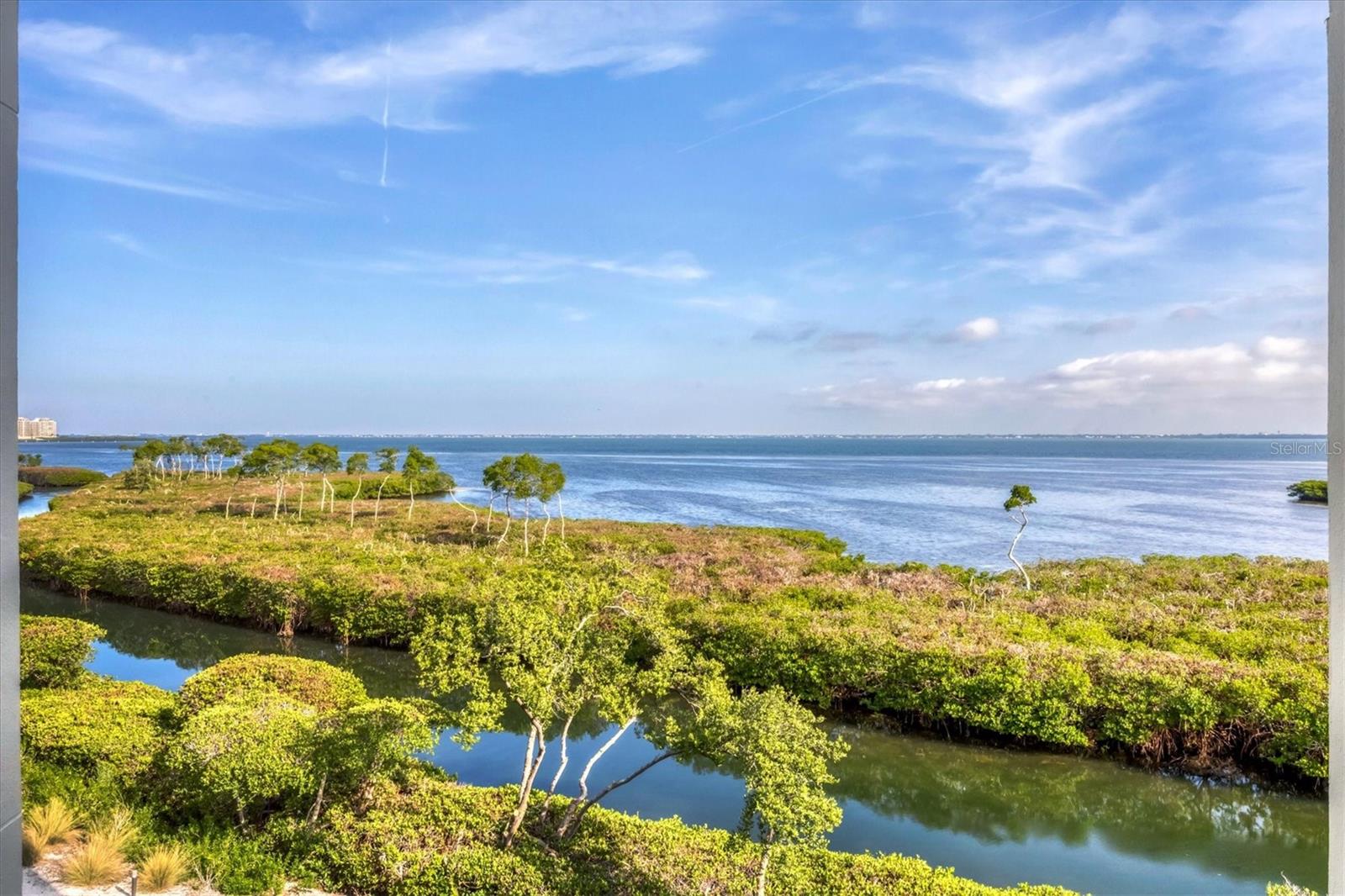 FAIRWAY BAY - Residential Lease