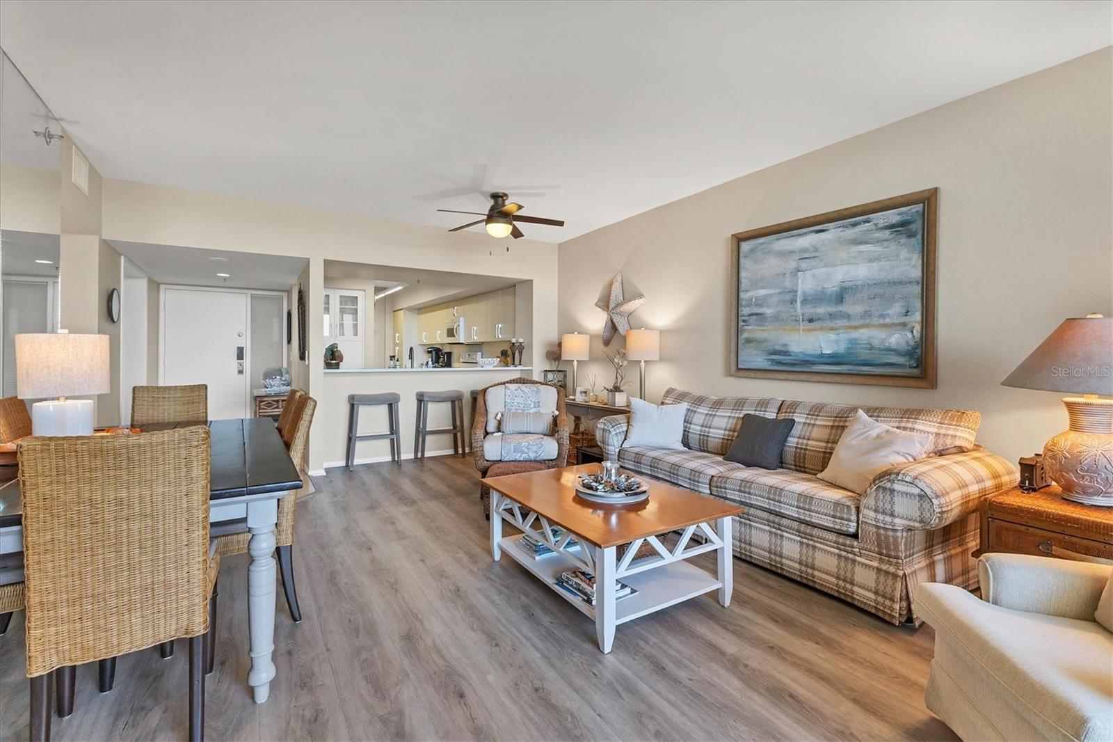 FAIRWAY BAY - Residential Lease