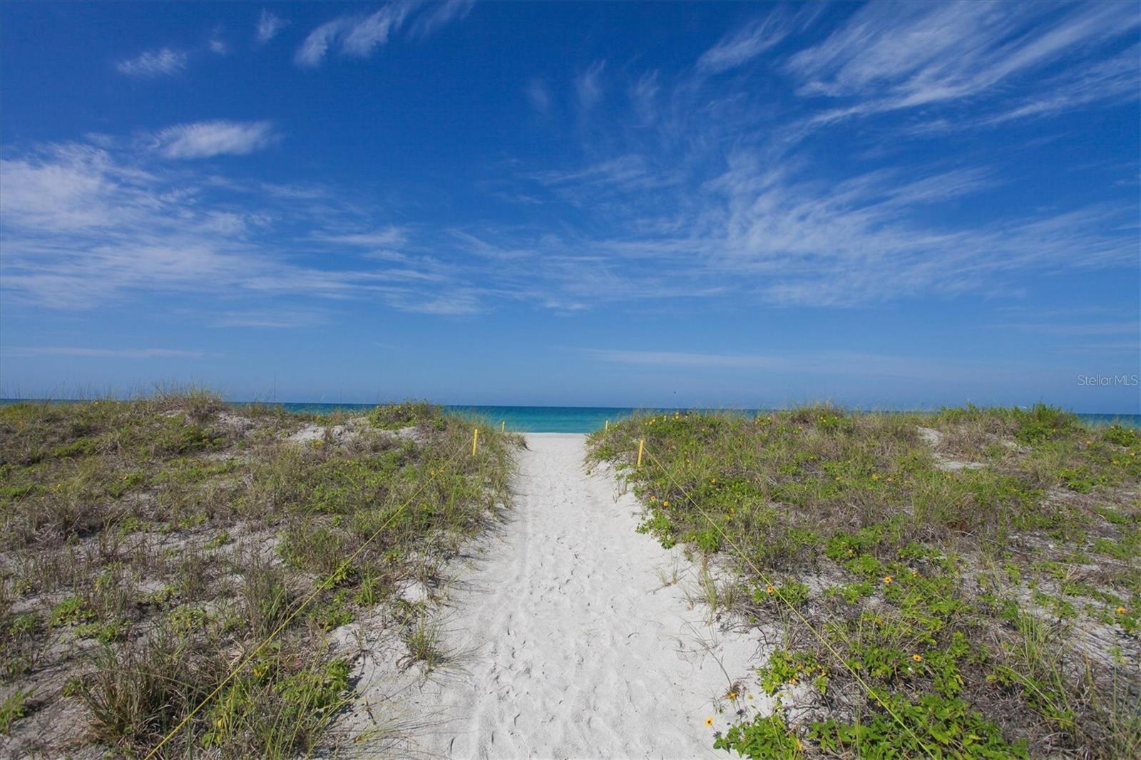 FAIRWAY BAY - Residential Lease