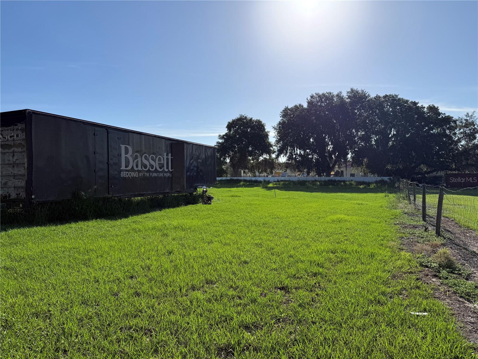 1015 MAKOWSKI ROAD