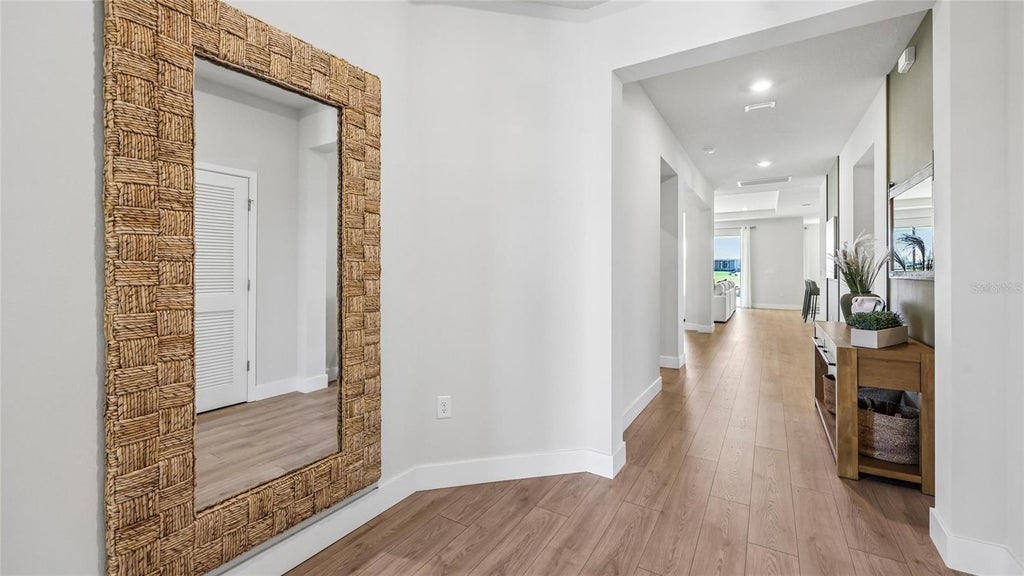 Photo of 6986 SW 44th Circle, Ocala, FL 34474 (MLS # OM730789)