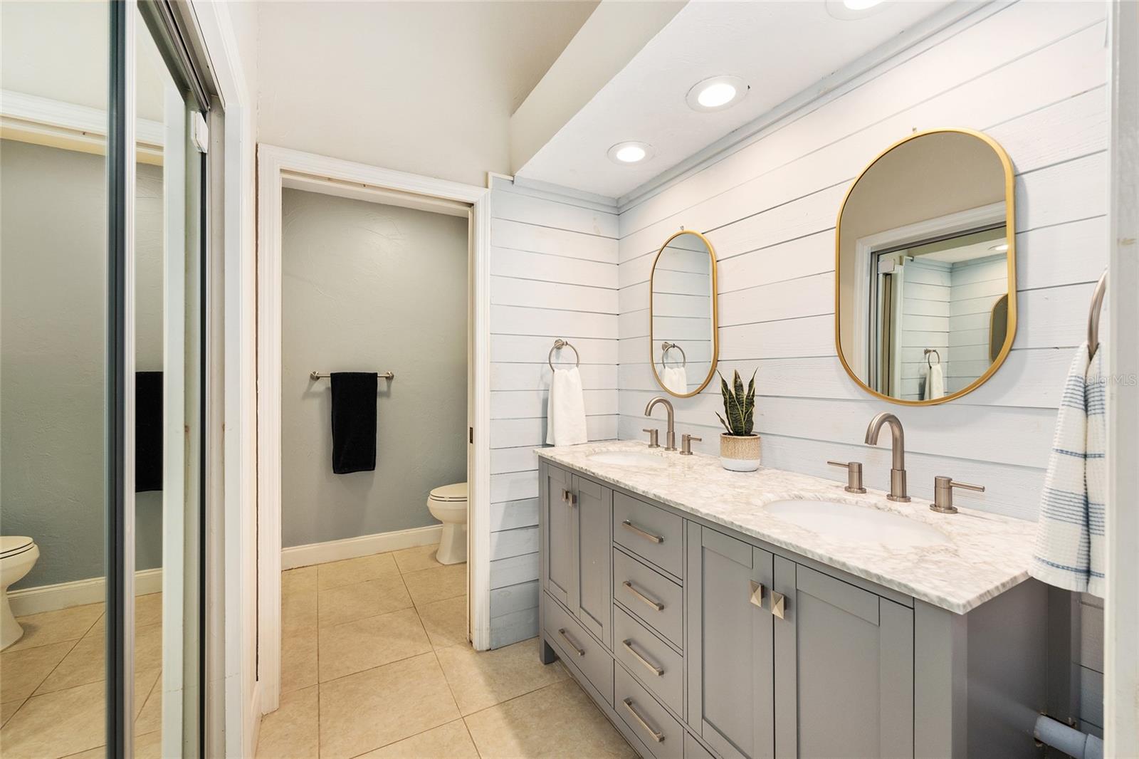 WOOD CREEK VILLAGE - Residential