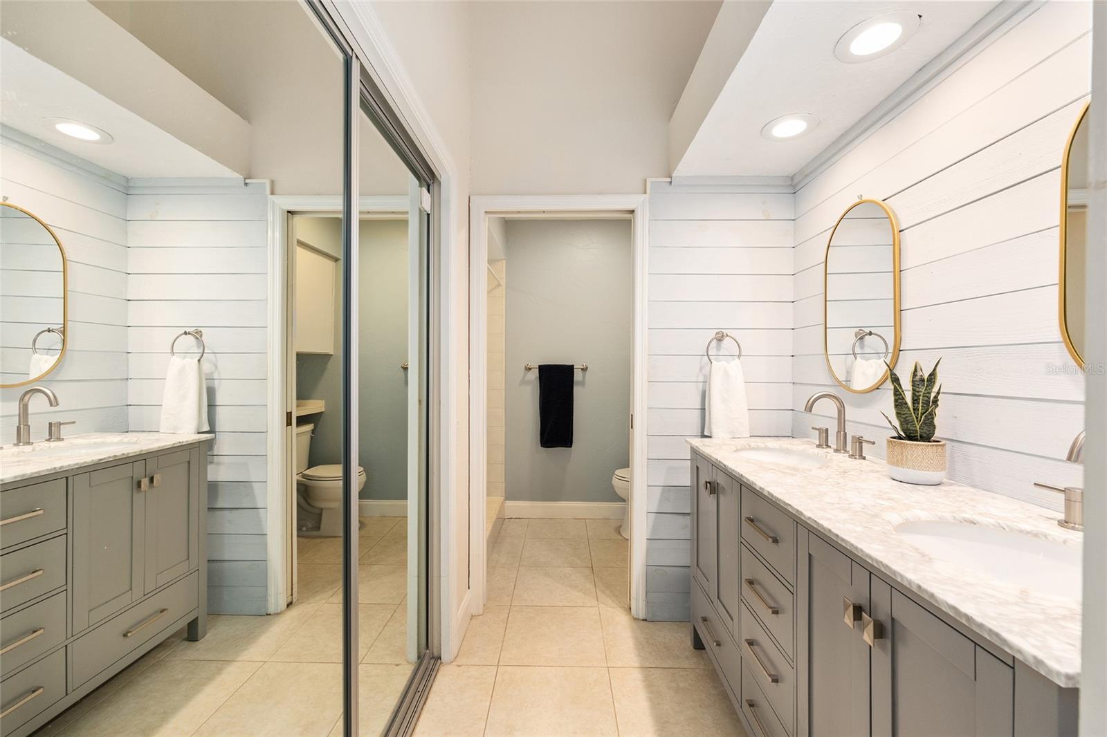 WOOD CREEK VILLAGE - Residential