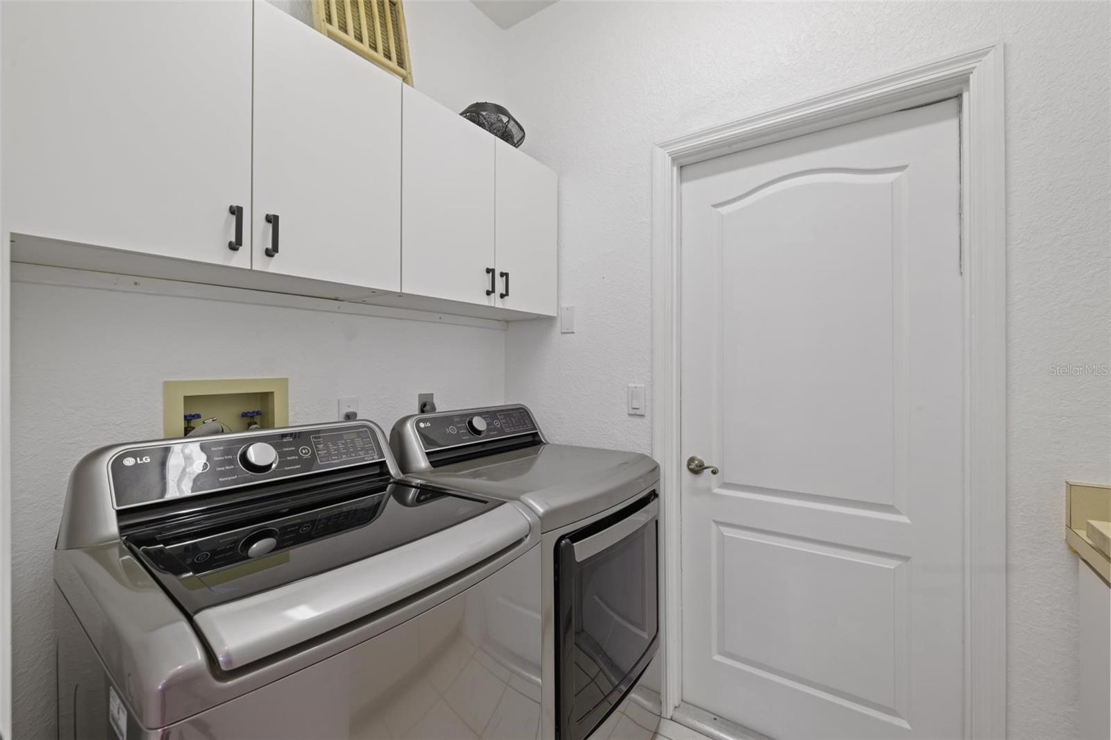 PUNTA GORDA ISLES SEC 20 - Residential