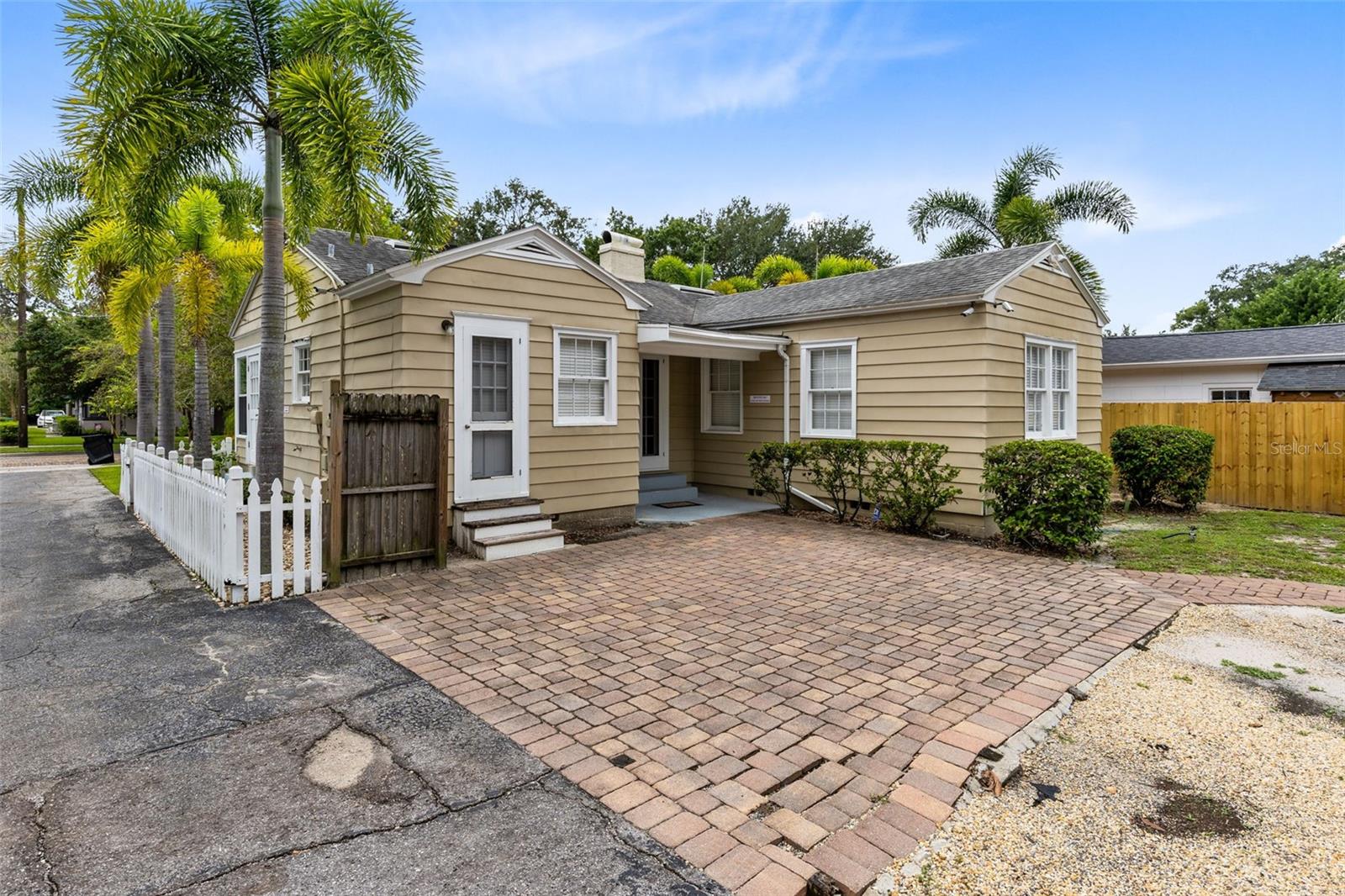 1513 & 1515 E LIVINGSTON STREET B