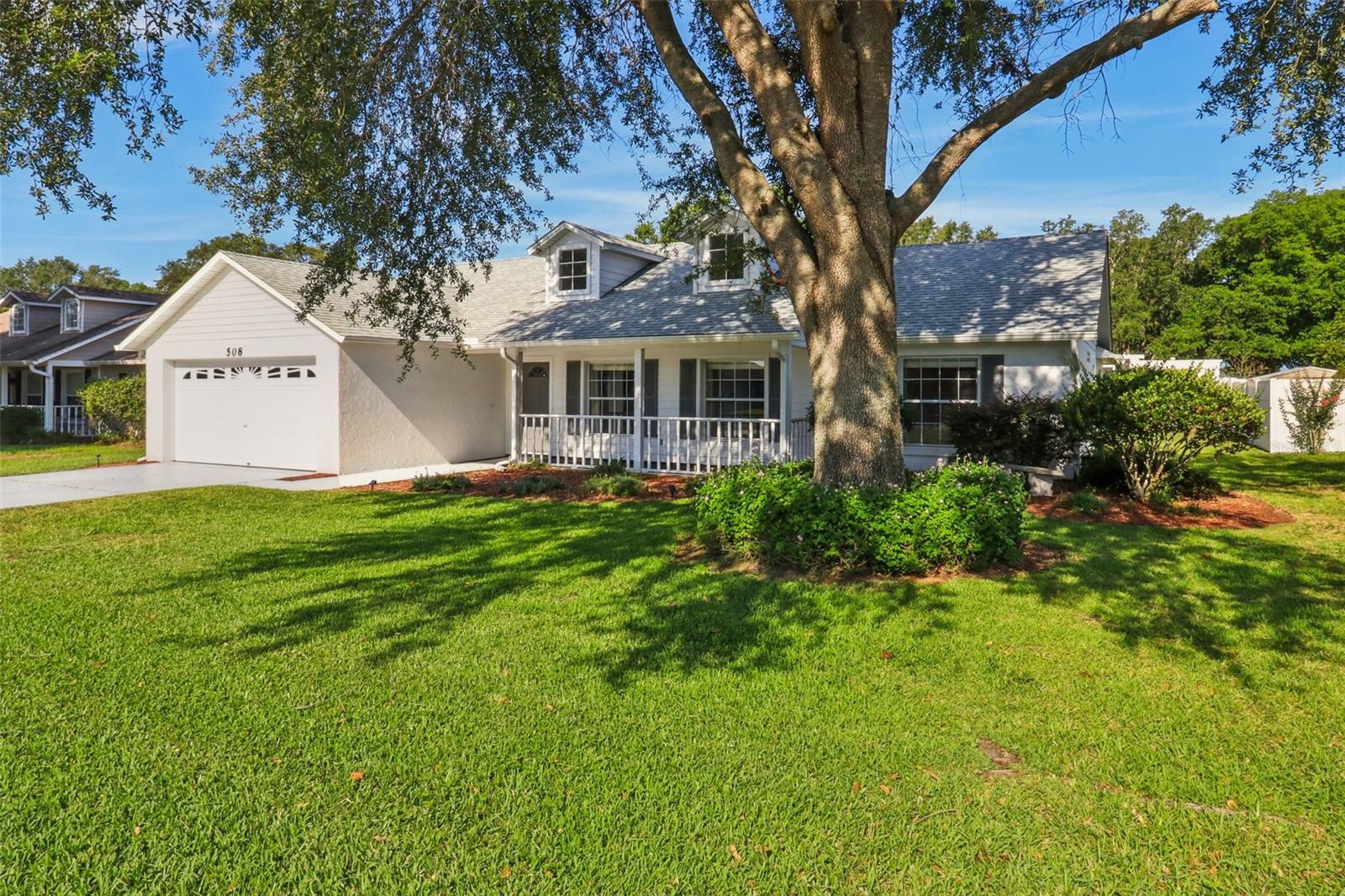 508 WOODVIEW DRIVE