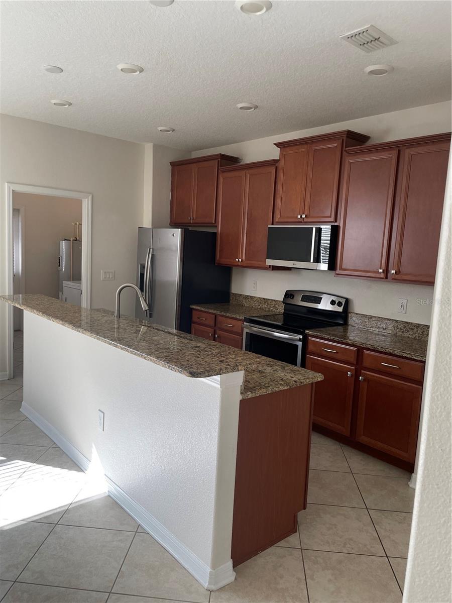 WINDERMERE SOUND PH 2 - Residential Lease